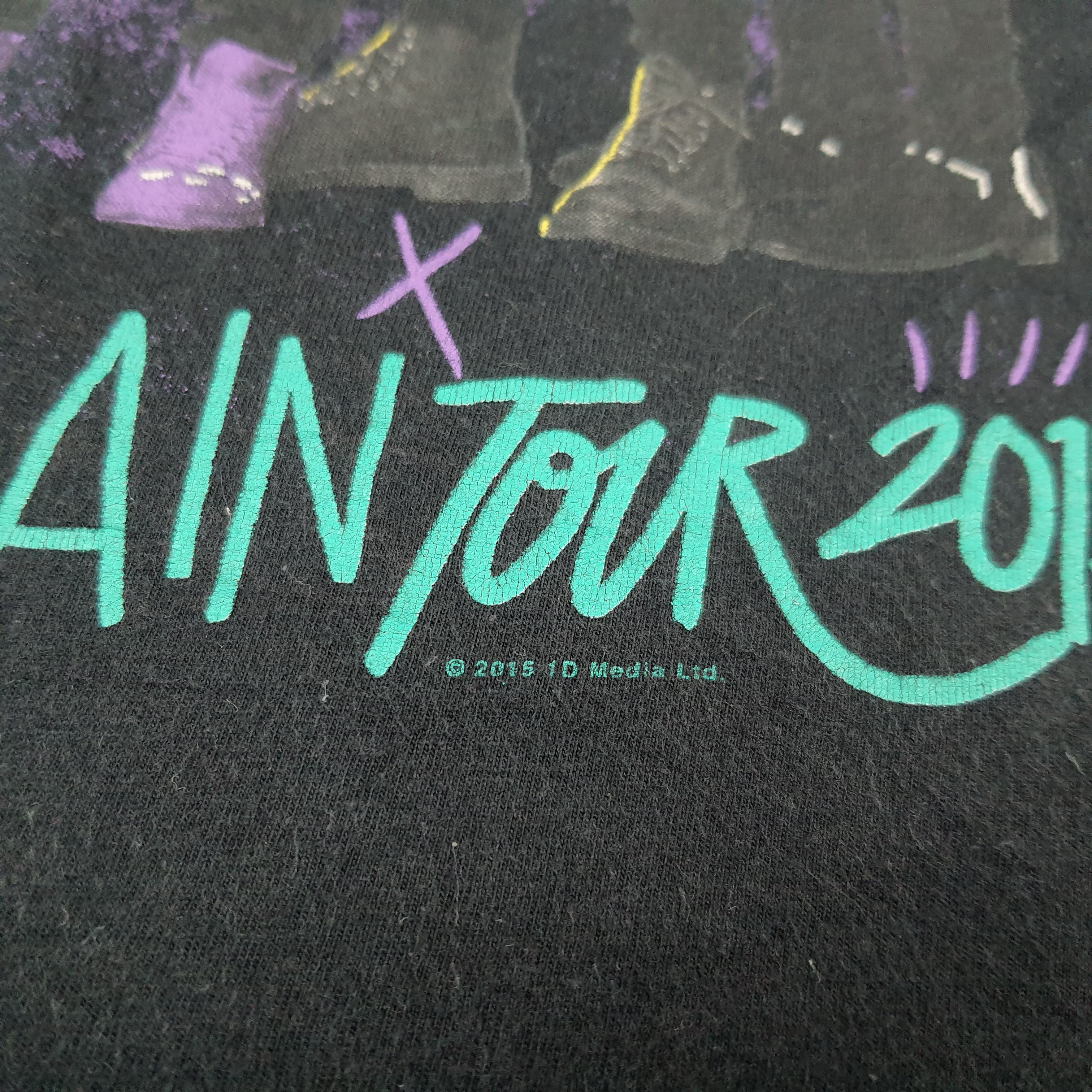 Band Tees Vintage One Direction 1D 2015 Tour Graphic Tshirt C301N77 Size US M / EU 48-50 / 2 - 3 Thumbnail