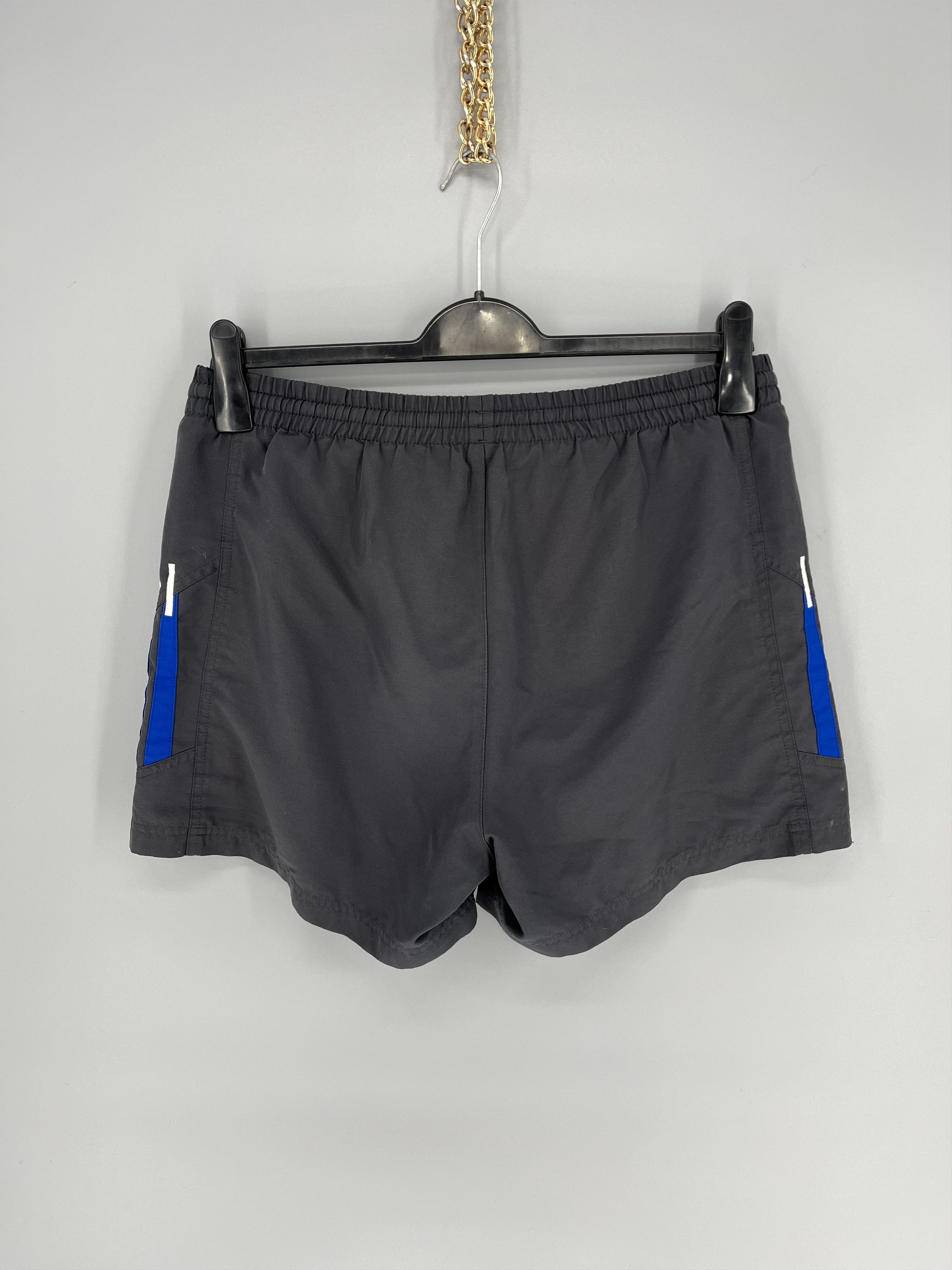 Adidas Vintage 90s ADIDAS Shorts Sport Streetwear 90s Style Size US 32 / EU 48 - 8 Thumbnail