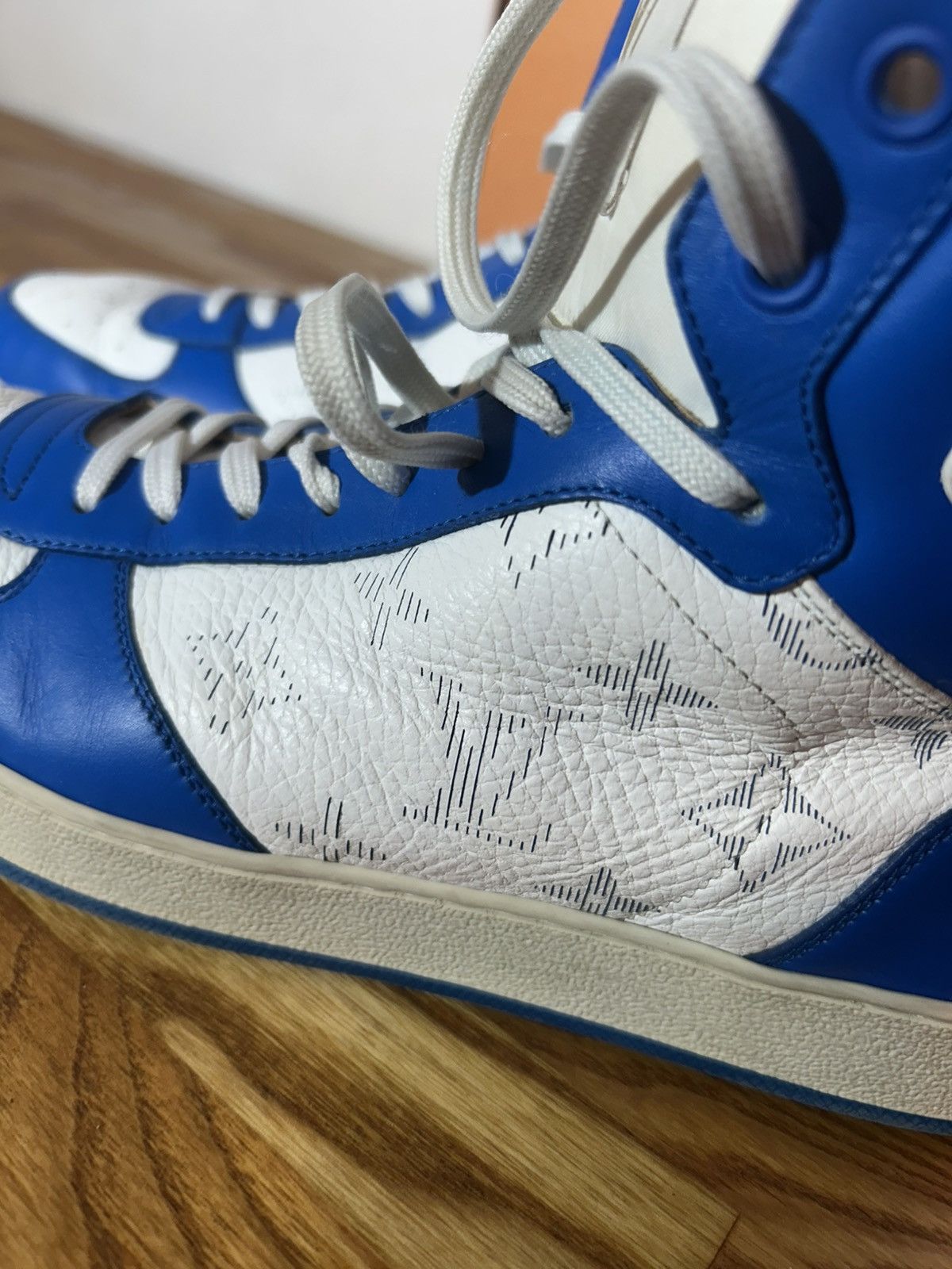 Louis Vuitton Louis Vuitton High Top Sneakers Size US 7.5 / EU 40-41 - 4 Thumbnail
