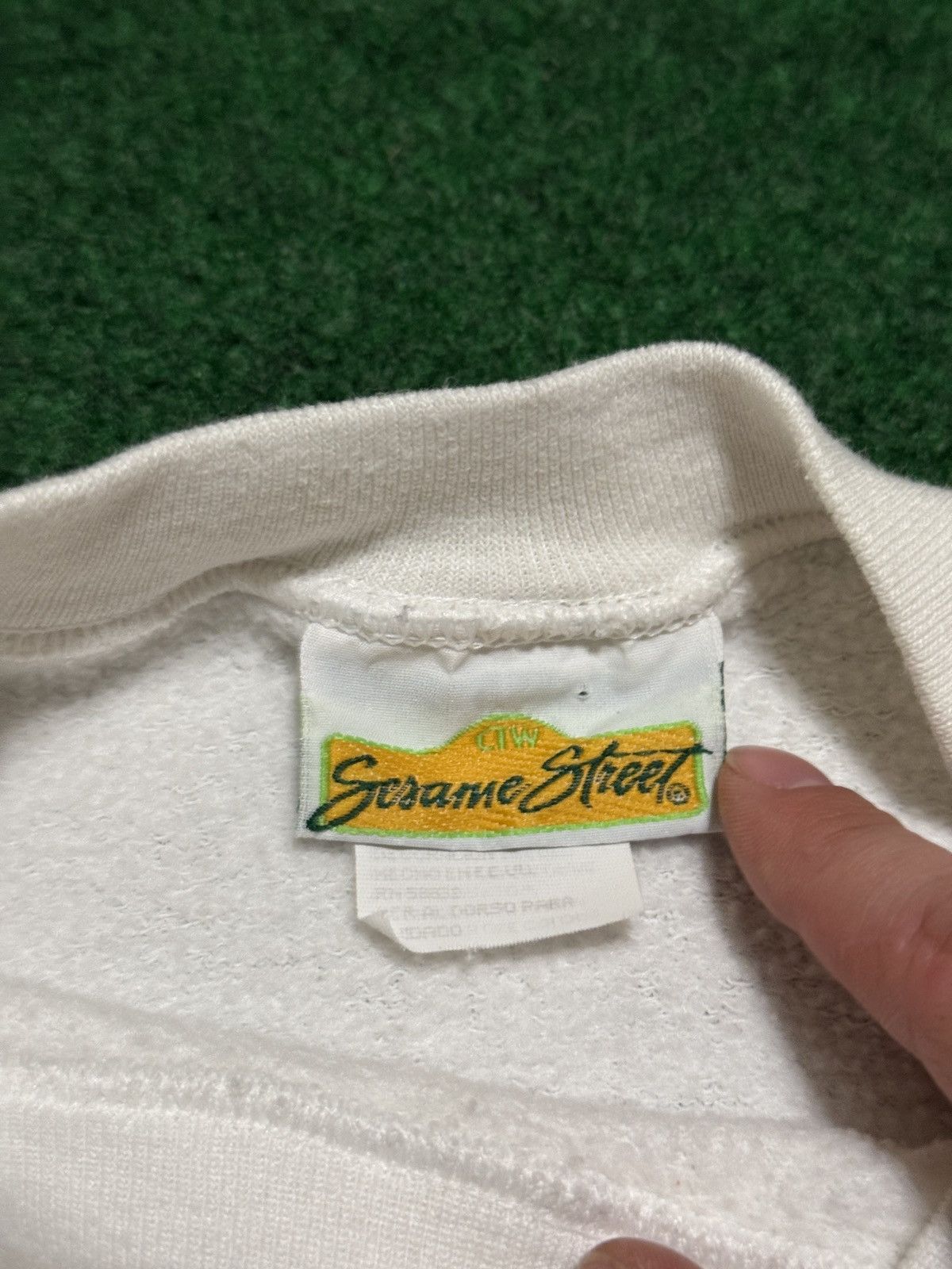 Vintage Seasame Street Ernie Sweatshirt Vintage 90s Large Crewneck Size US L / EU 52-54 / 3 - 3 Thumbnail