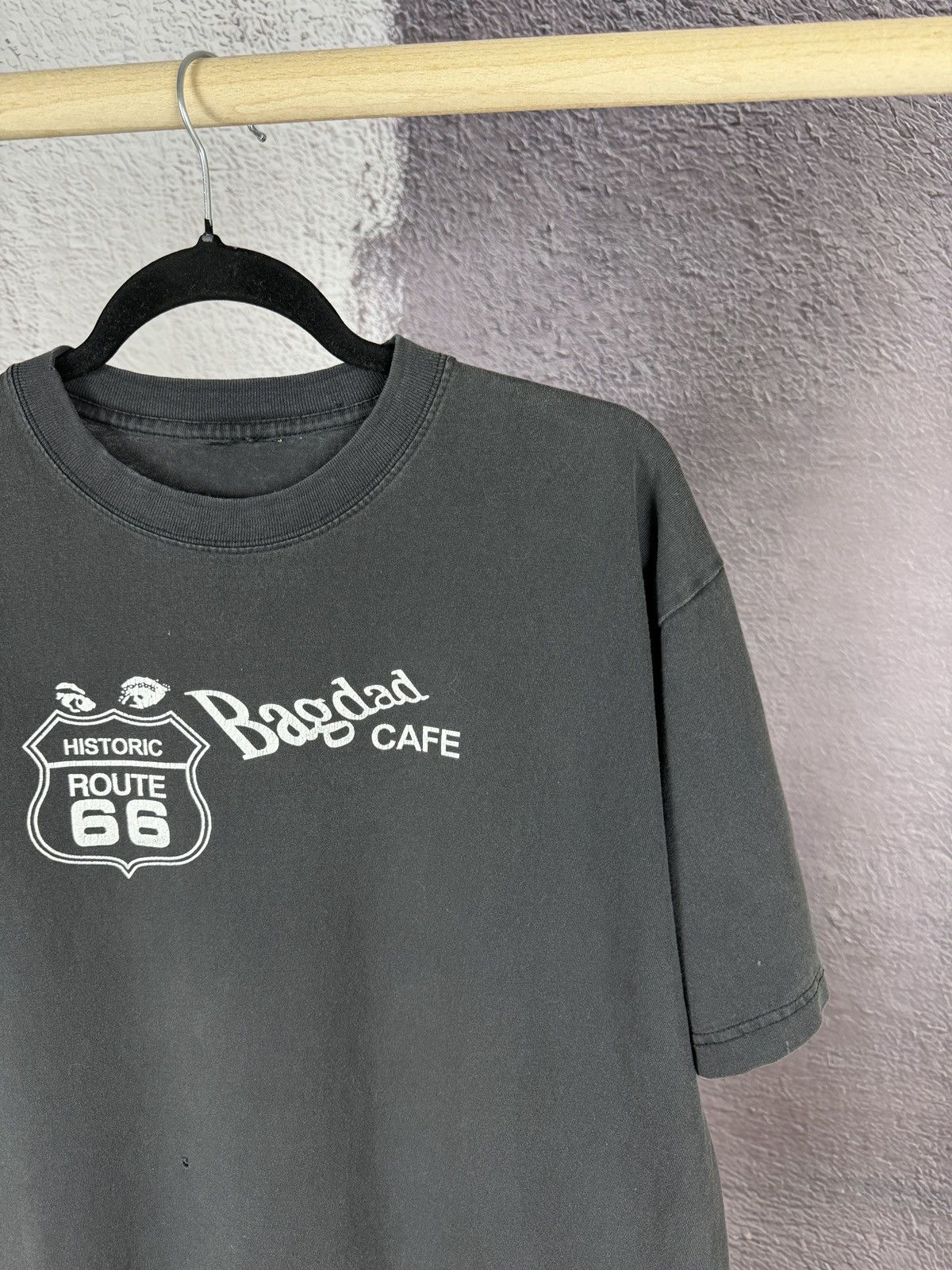 Route 66 Vintage 90s US Route 66 Bagdad Cafe The Mother Road tee y2k Size US L / EU 52-54 / 3 - 5 Thumbnail