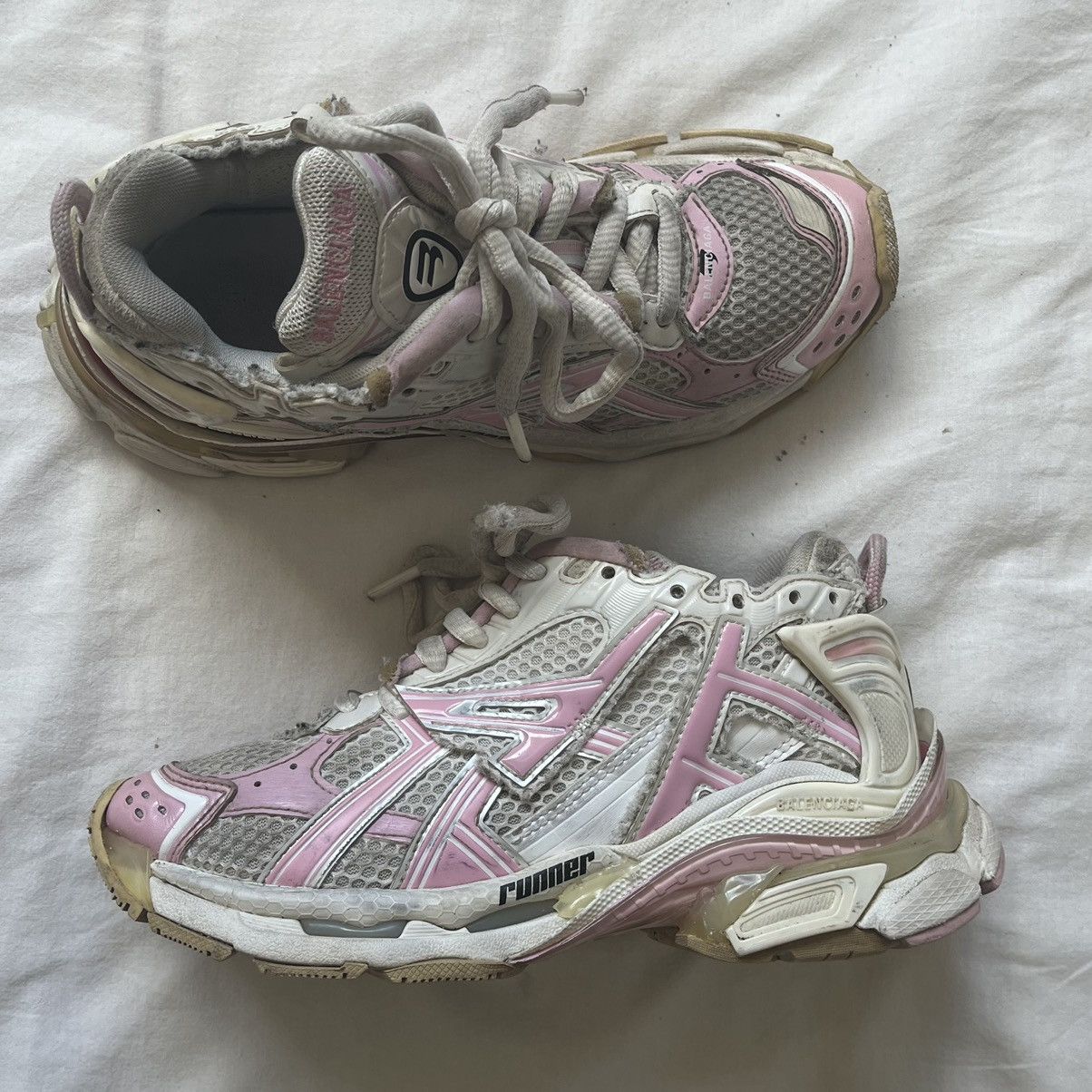 Balenciaga Balenciaga Runner white/pink Size US 5 / IT 35 - 6 Thumbnail