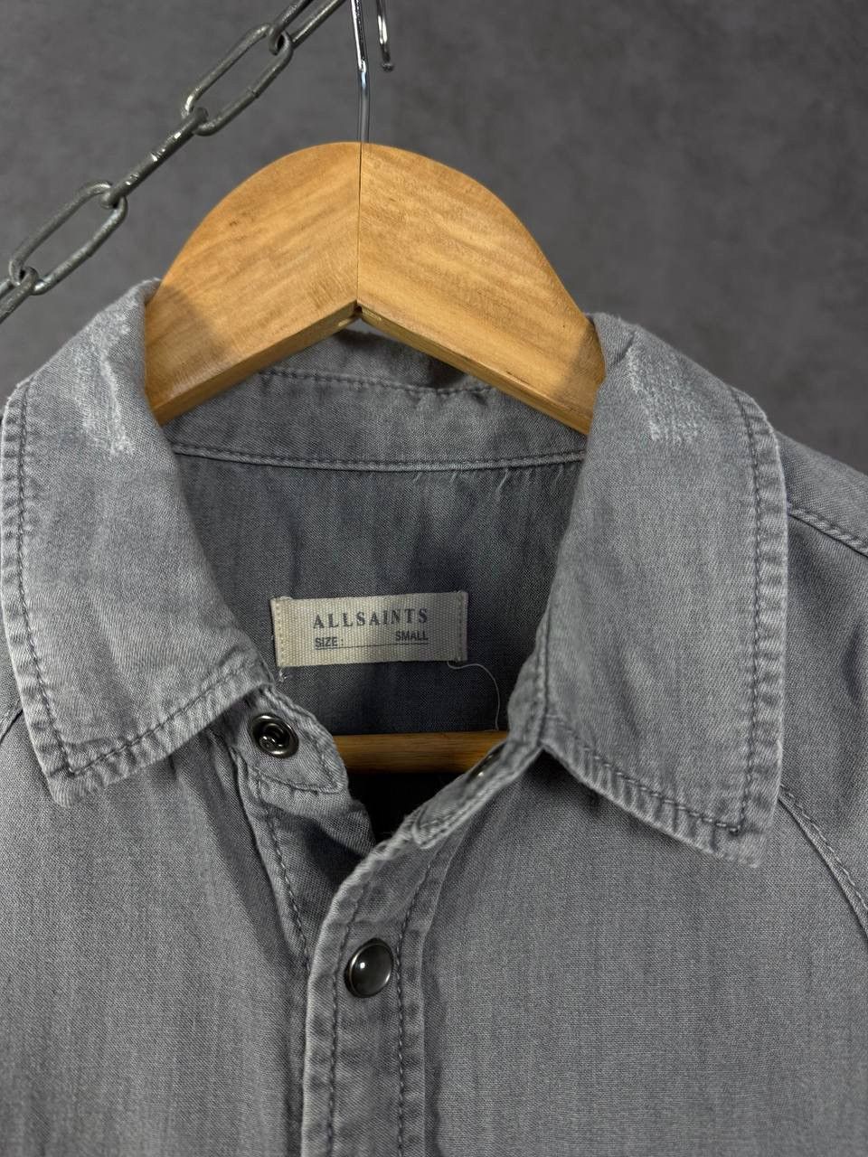 Allsaints Allsaints designer double pocket distressed shirt Size US S / EU 44-46 / 1 - 6 Thumbnail