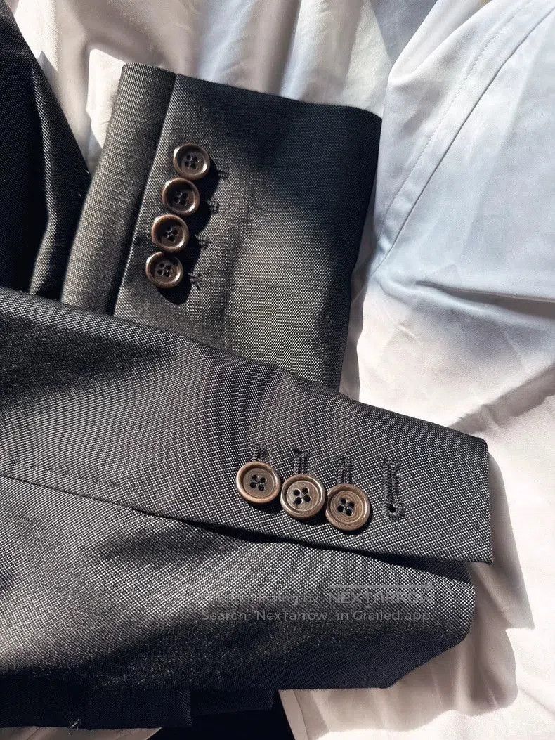 Dries Van Noten Dries Van Noten Exquisite coat. Size US M / EU 48-50 / 2 - 2 Thumbnail