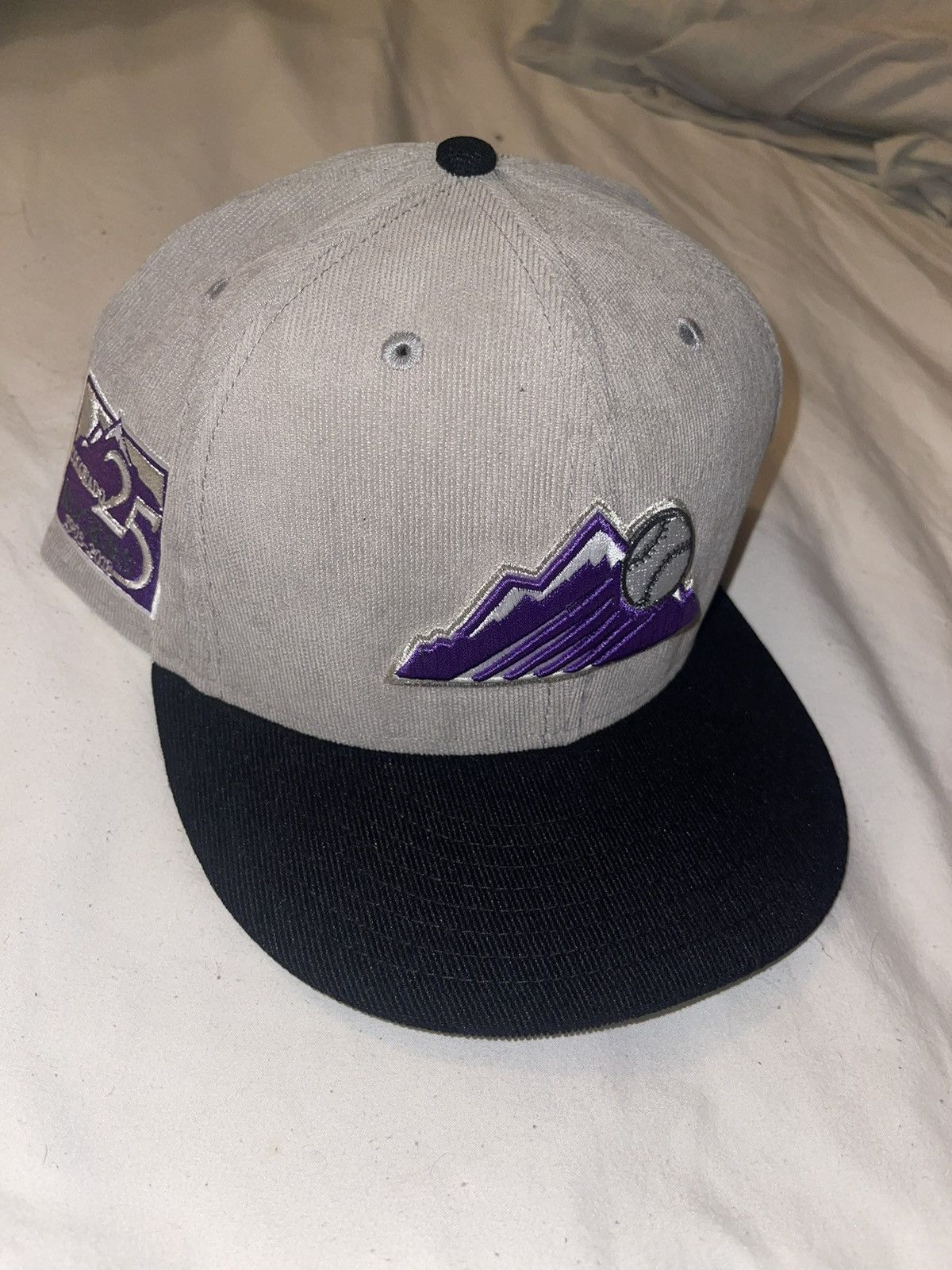Corduroy Two Tone Colorado Rockies new era fitted 7 5/8