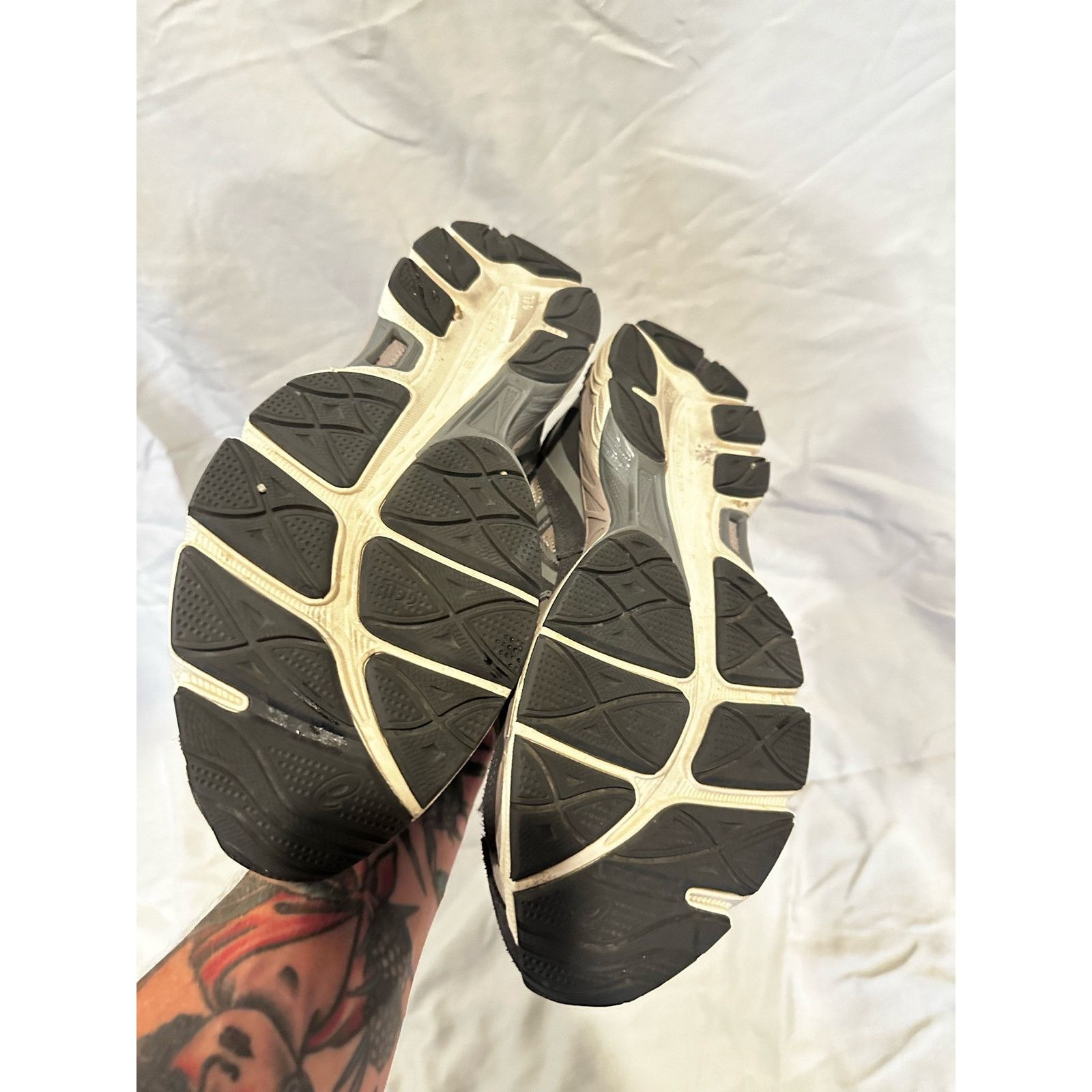 Asics ASICS gel nyc 11 Size US 11 / EU 44 - 4 Thumbnail