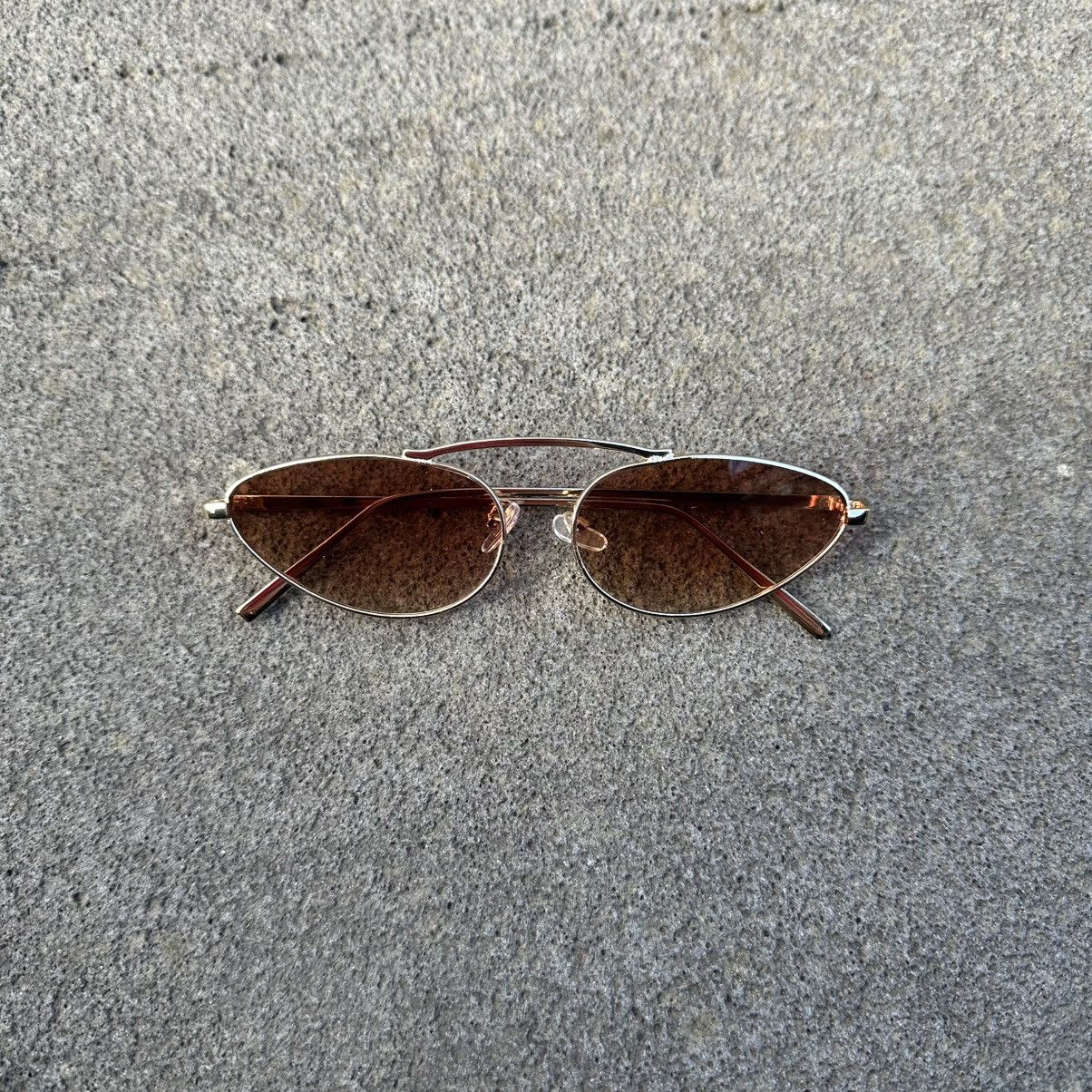 Other Y2K Unisex Sunglasses Retro Fashion Shades YT98102-01 Size ONE SIZE - 1 Thumbnail