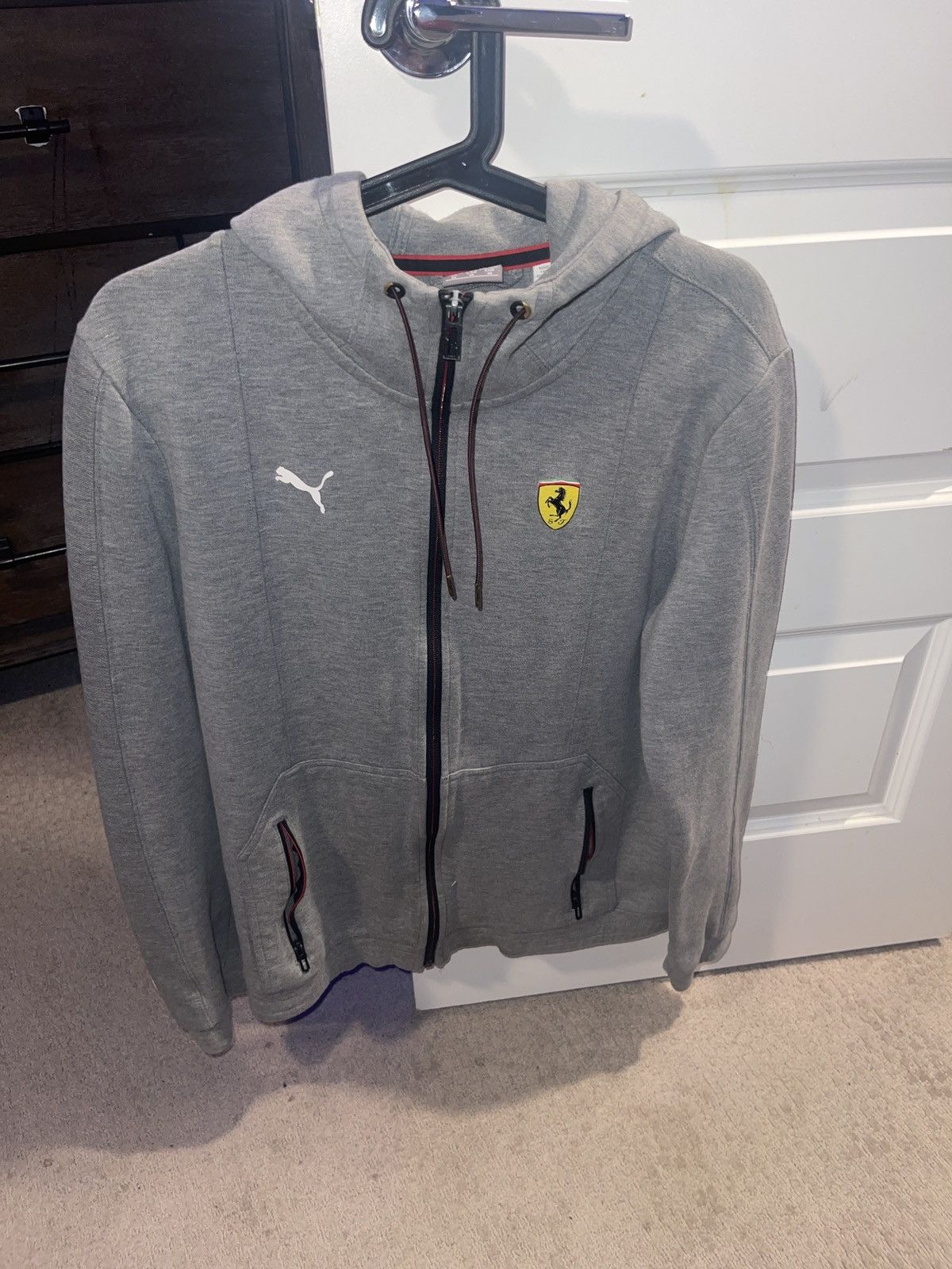 Puma Men’s Scuderia Ferrari Jacket Vintage Size US M / EU 48-50 / 2 - 1 Thumbnail