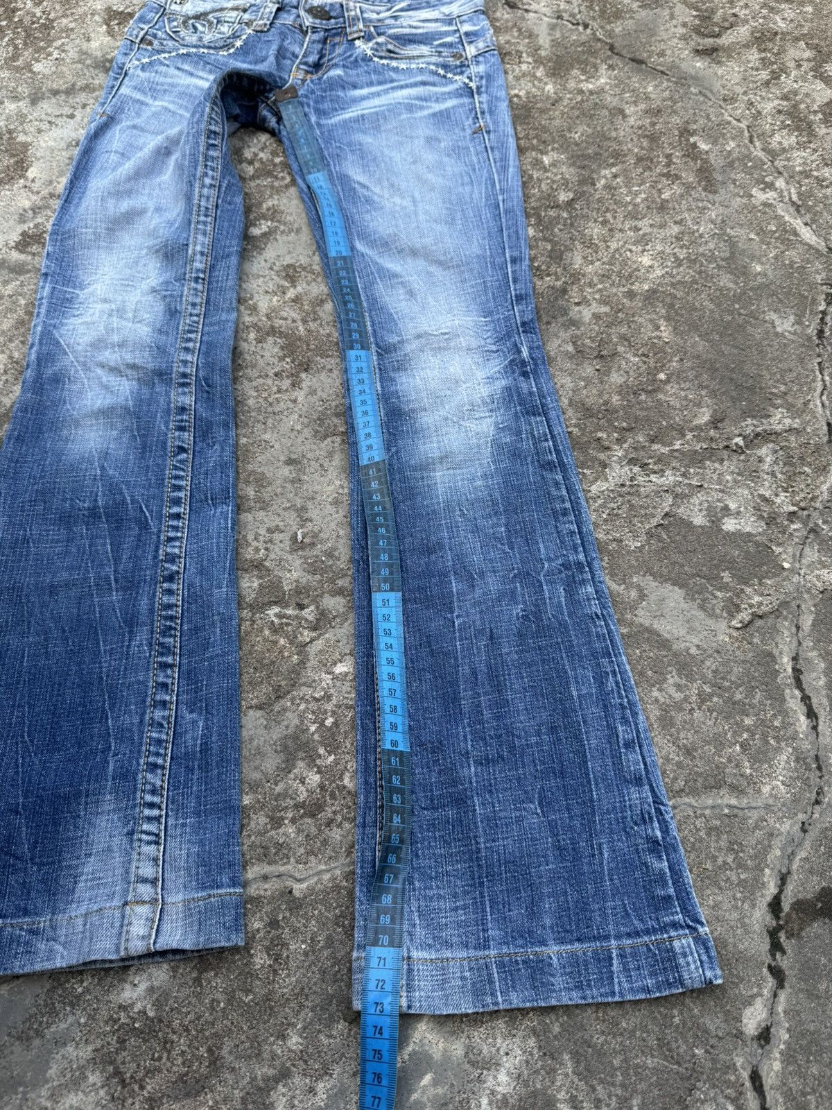 Tornado Mart Flare jeans vkei skulls redpepper gothic Size 24" / US 00 / IT 34 - 6 Thumbnail