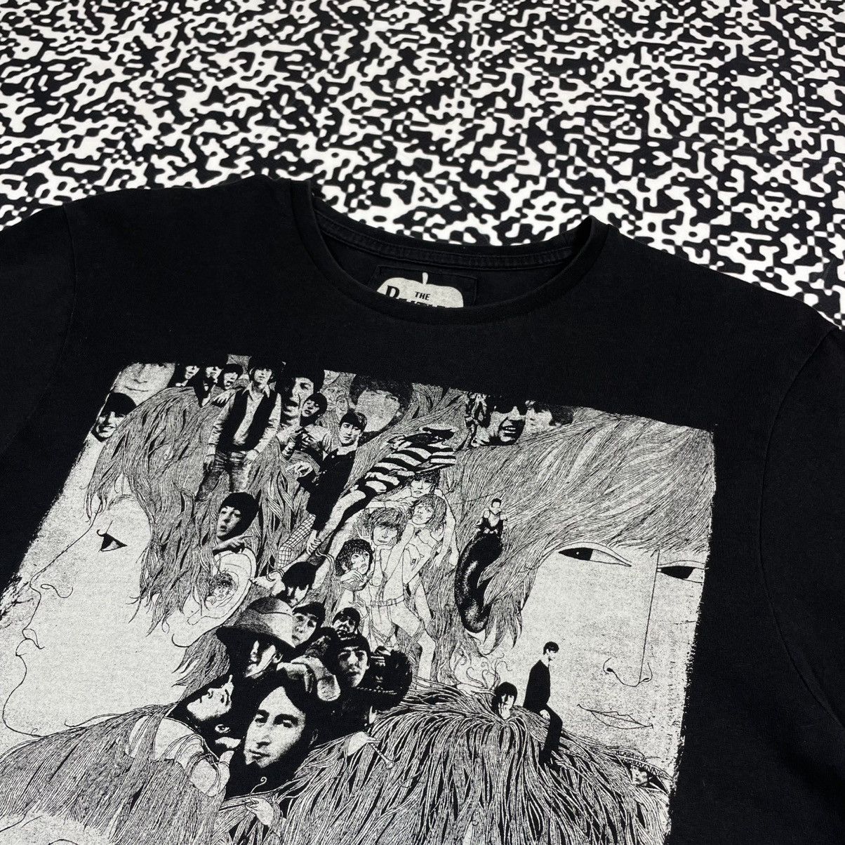 Band Tees Vintage Y2K Beatles Band Rock Tour T-shirt 90s Style Size US L / EU 52-54 / 3 - 7 Thumbnail