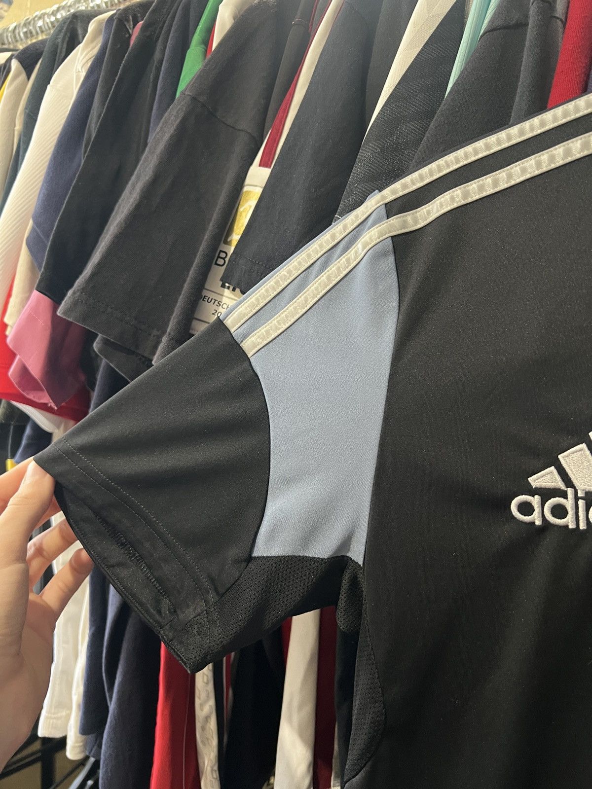 Adidas × Canterbury of New Zealand 2014/2015 ADIDAS ALL BLACKS NEW ZEALAND RUGBY HOME SHIRT Size US M / EU 48-50 / 2 - 3 Thumbnail