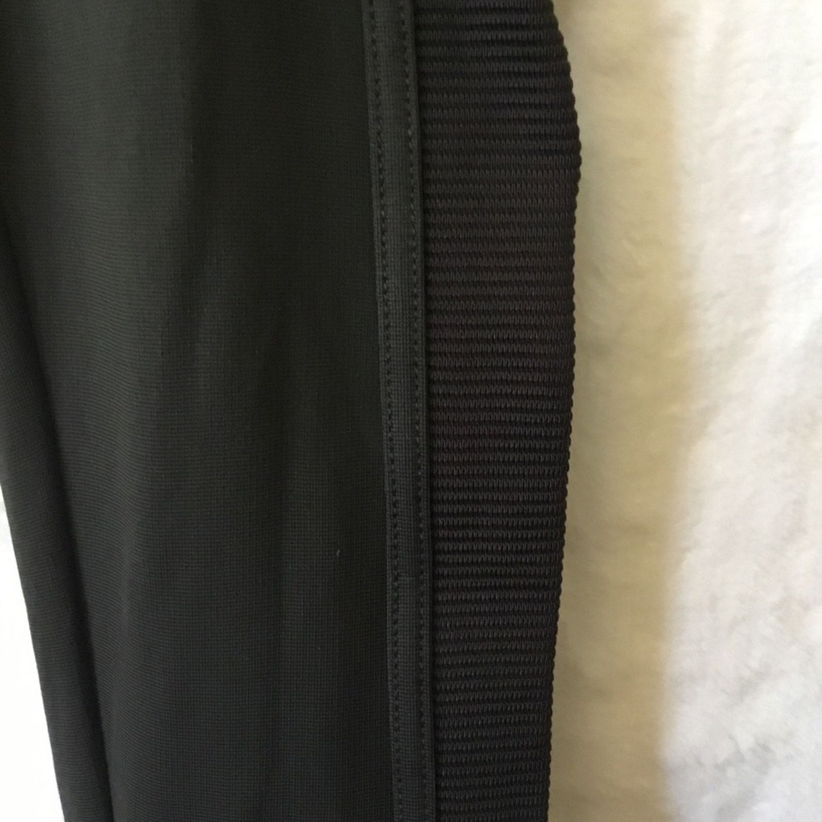 Bcbgmaxazria BCBGMaxAzria Deep Olive-Green Sculpting Leggings Size 27" / US 4 / IT 40 - 4 Thumbnail