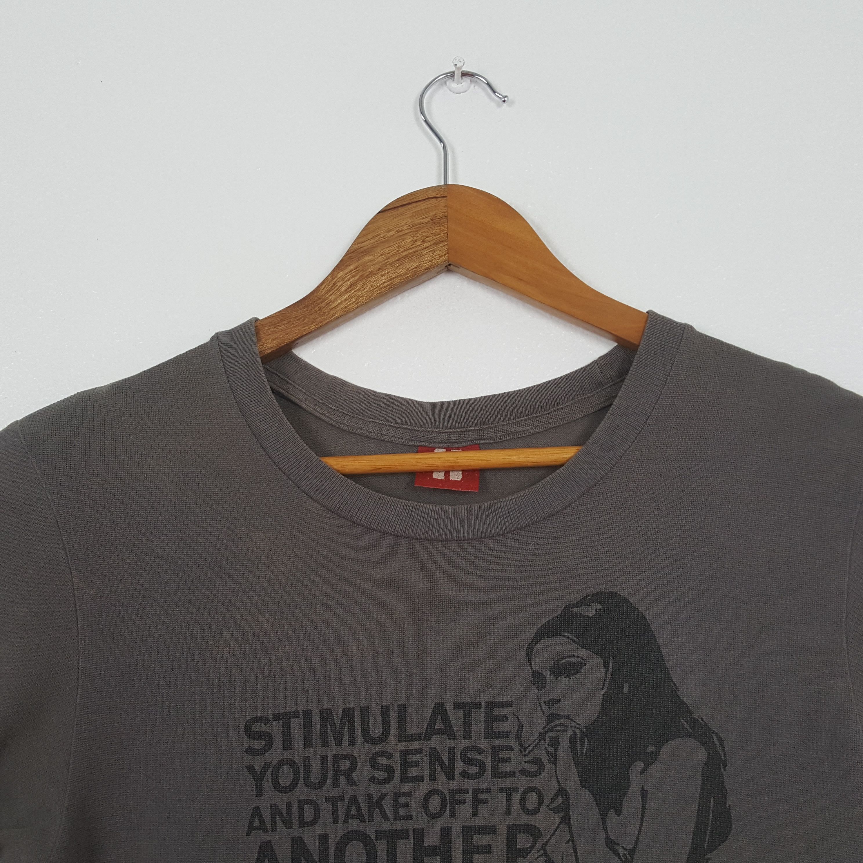 Hysteric Glamour Vintage Hysteric Glamour Japanese Brand T-Shirt C319N41 Size US S / EU 44-46 / 1 - 2 Thumbnail