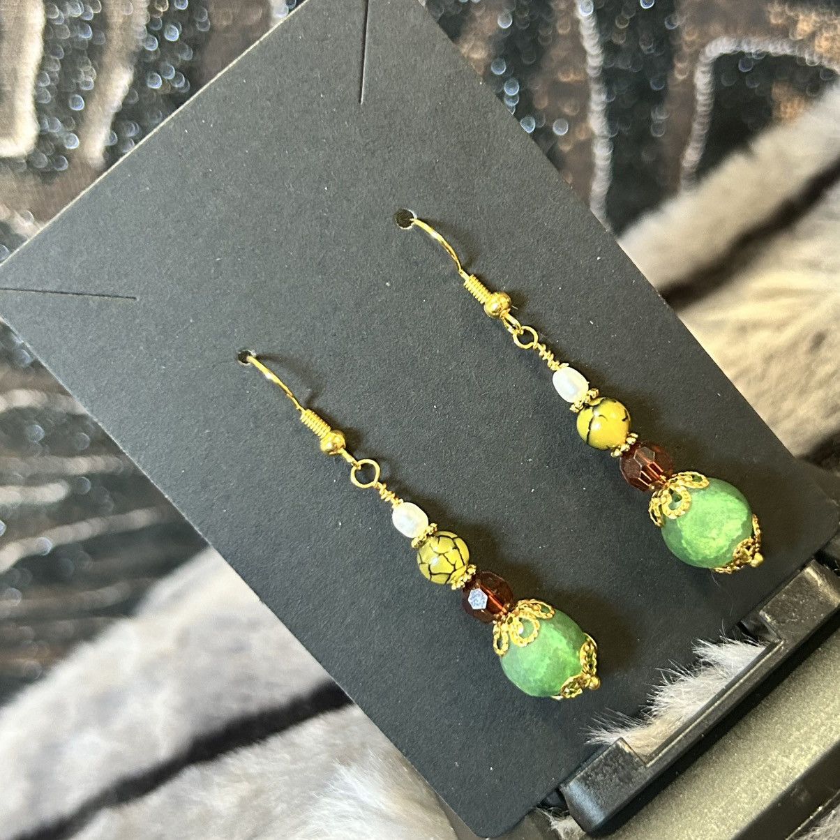 Handmade Handcrafted green crackle glass dragon vein agate earrings Size ONE SIZE - 1 Thumbnail