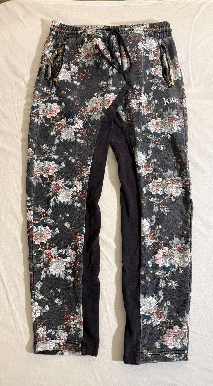 Kith Kith Floral Bleecker Sweatpants Navy M Size US 32 / EU 48 - 1 Thumbnail