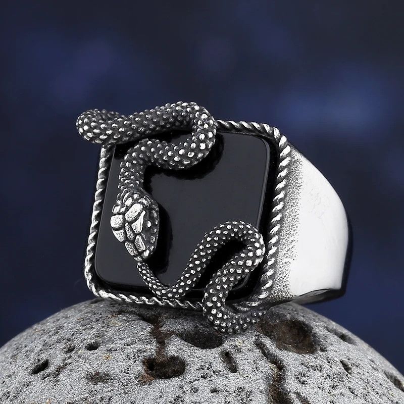 Japanese Brand × Jewelry × Vintage Snack Rock Black Stone Ring Size ONE SIZE - 1 Thumbnail
