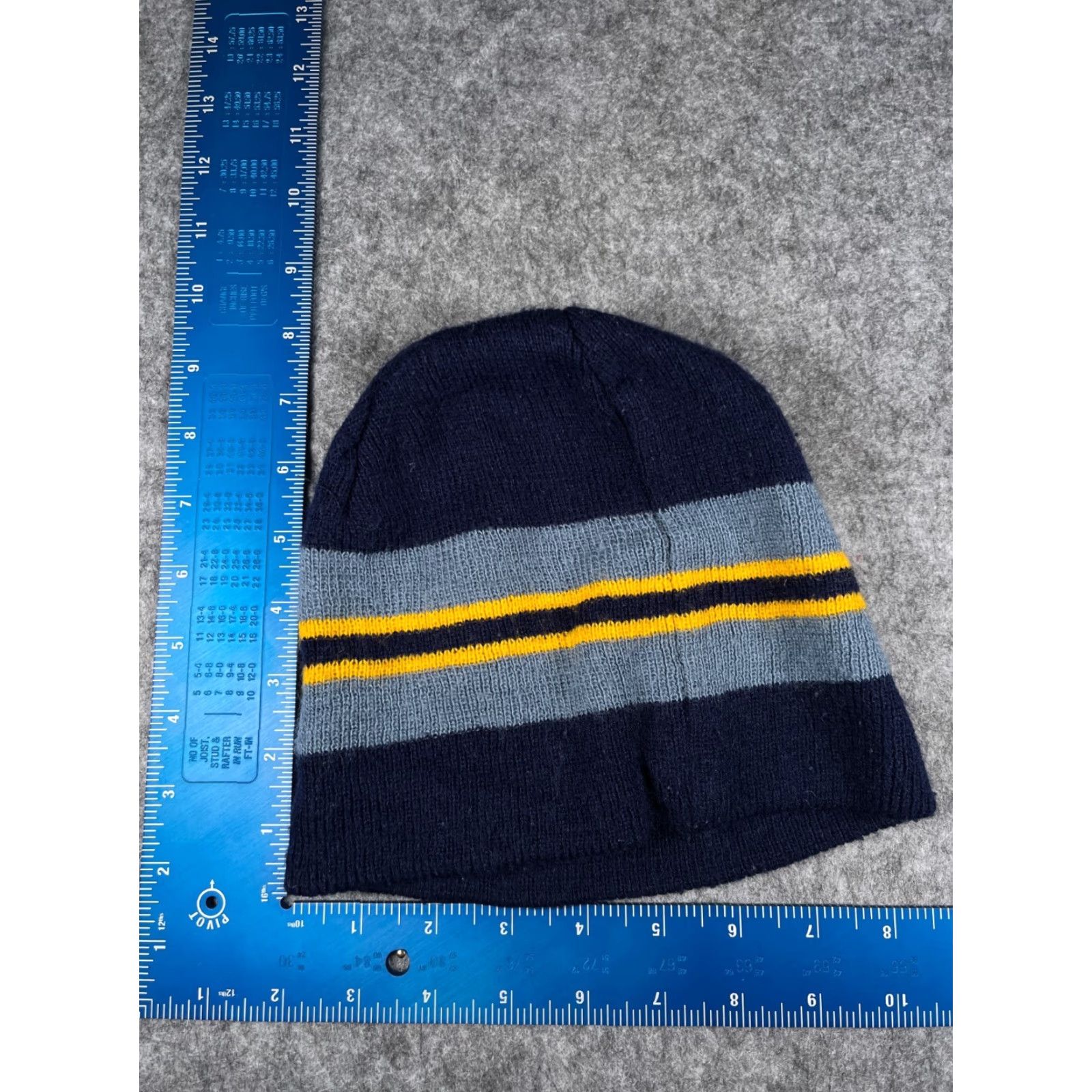 Vintage Gold Medal Beanie Adult One Size Blue Stripe Knit Acrylic Lined Hat Mens 90s Outdoor Ski Size ONE SIZE - 3 Thumbnail