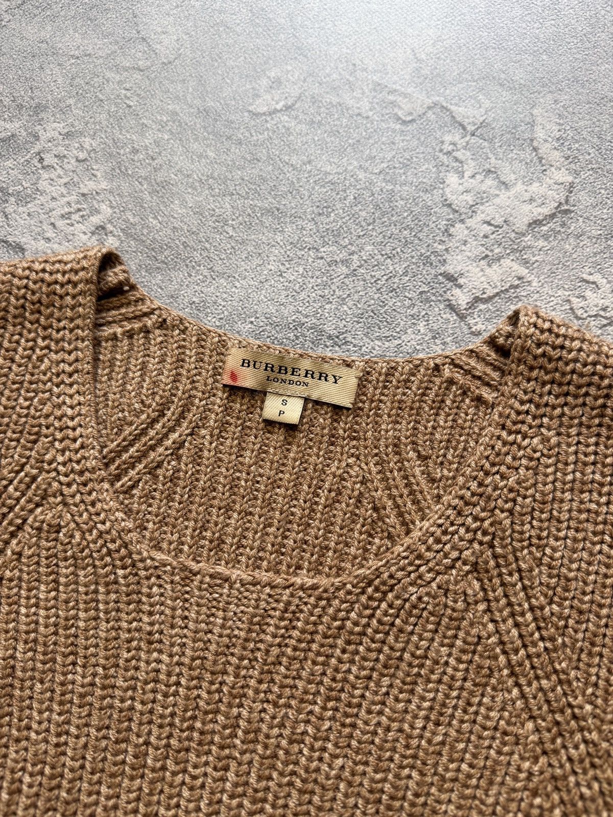 Burberry Burberry Vintage Womens Knit Tee Size S / US 4 / IT 40 - 2 Thumbnail