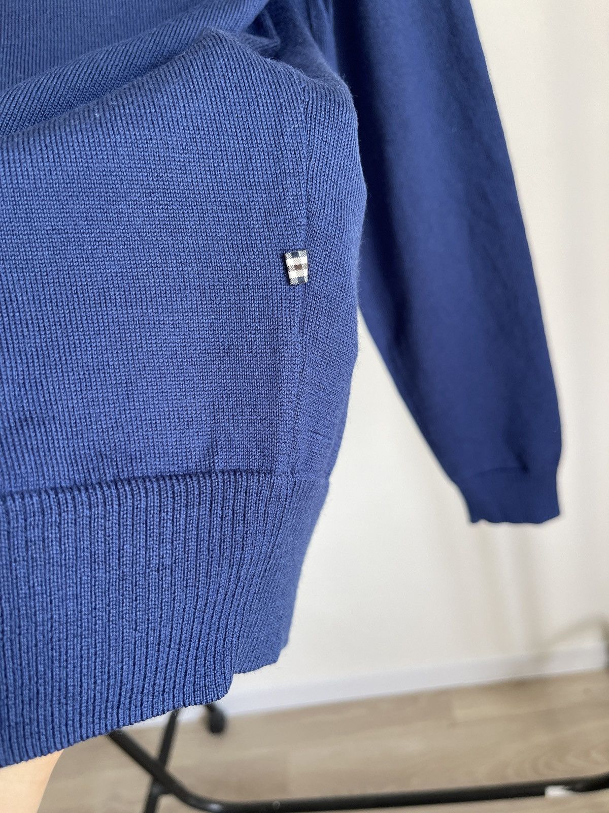 Aquascutum Aquascutum Vintage Wool Light Sweater blue Size US XS / EU 42 / 0 - 6 Thumbnail