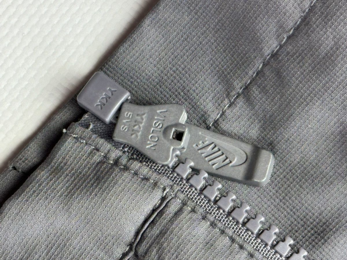 Other Nike Woven Tracksuit Grey Jacket Hype Size US L / EU 52-54 / 3 - 20 Thumbnail