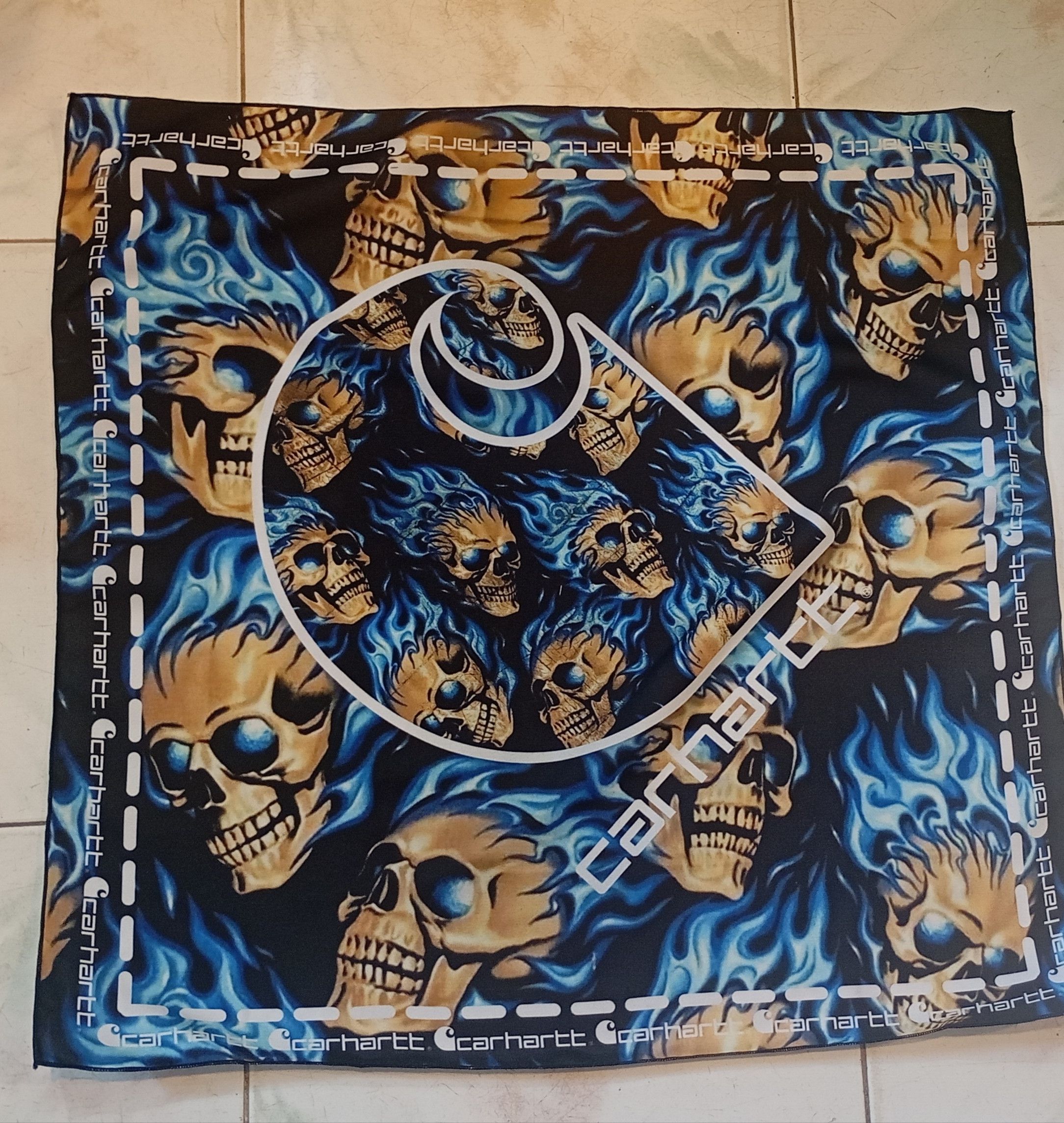 Band Tees Skulls Bandana Handkerchief Rock Band Streetwear Size ONE SIZE - 1 Thumbnail