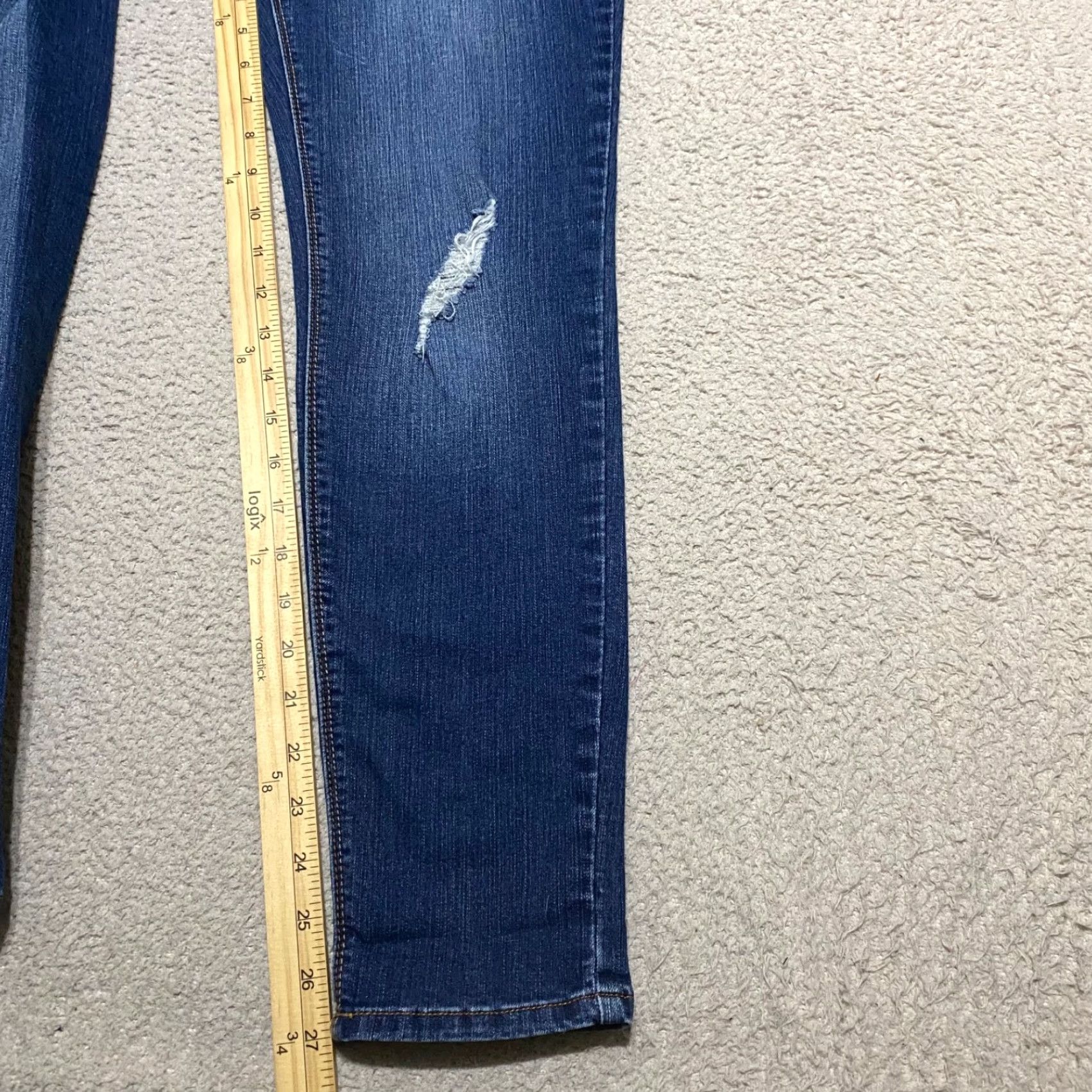 Vintage 1822 Denim Jeans Blue Medium Wash 10 Womens Skinny Mid Rise Distressed 27in Inseam 5-Pocket Regular Size 32" / US 10 / IT 46 - 6 Thumbnail