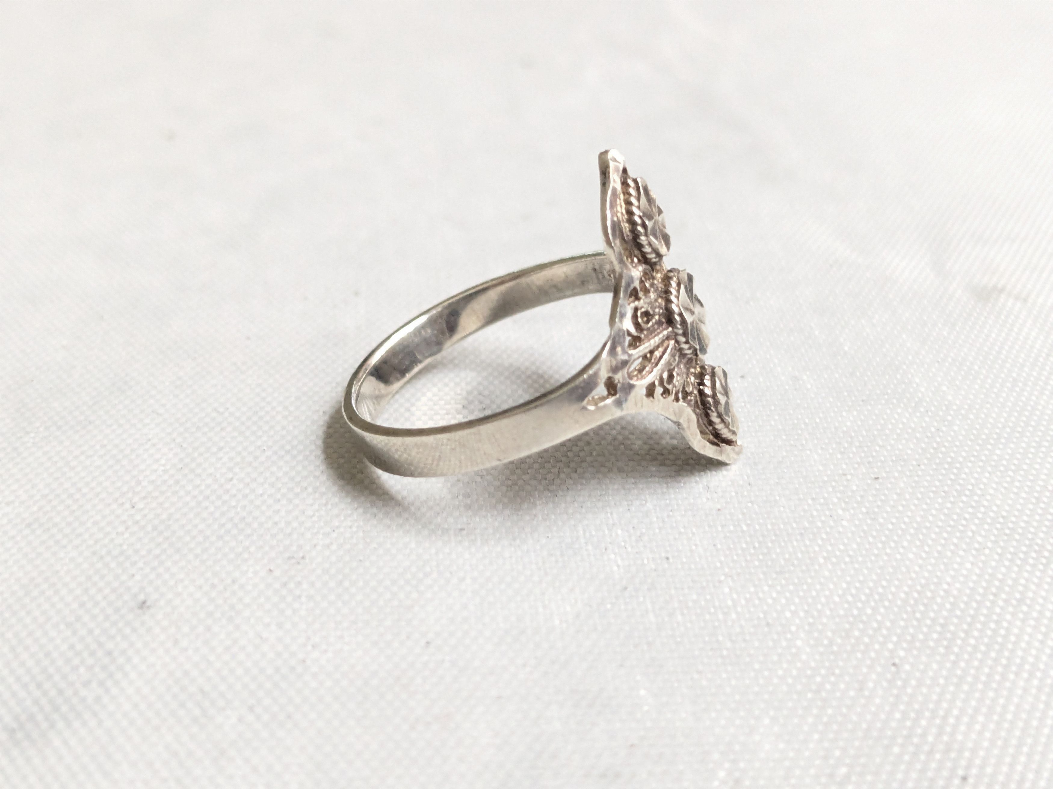 Jewelry Vintage Beverly Hills Sterling Silver Ring Filigree 8.75 Size ONE SIZE - 3 Thumbnail