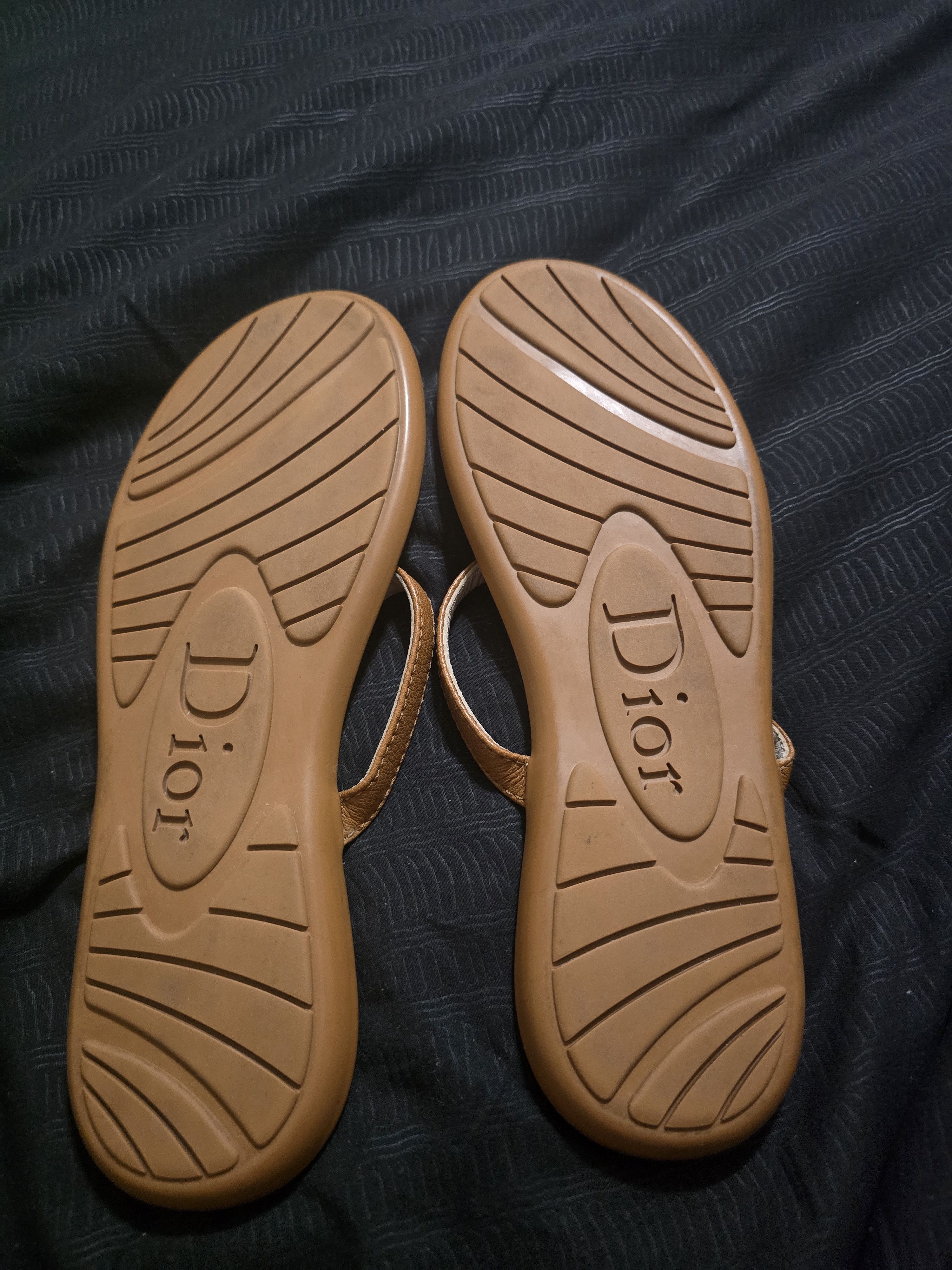 Dior Christian Dior Lock Charm Leather Thongs Sandals Sz 39 Size US 9 / IT 39 - 6 Thumbnail