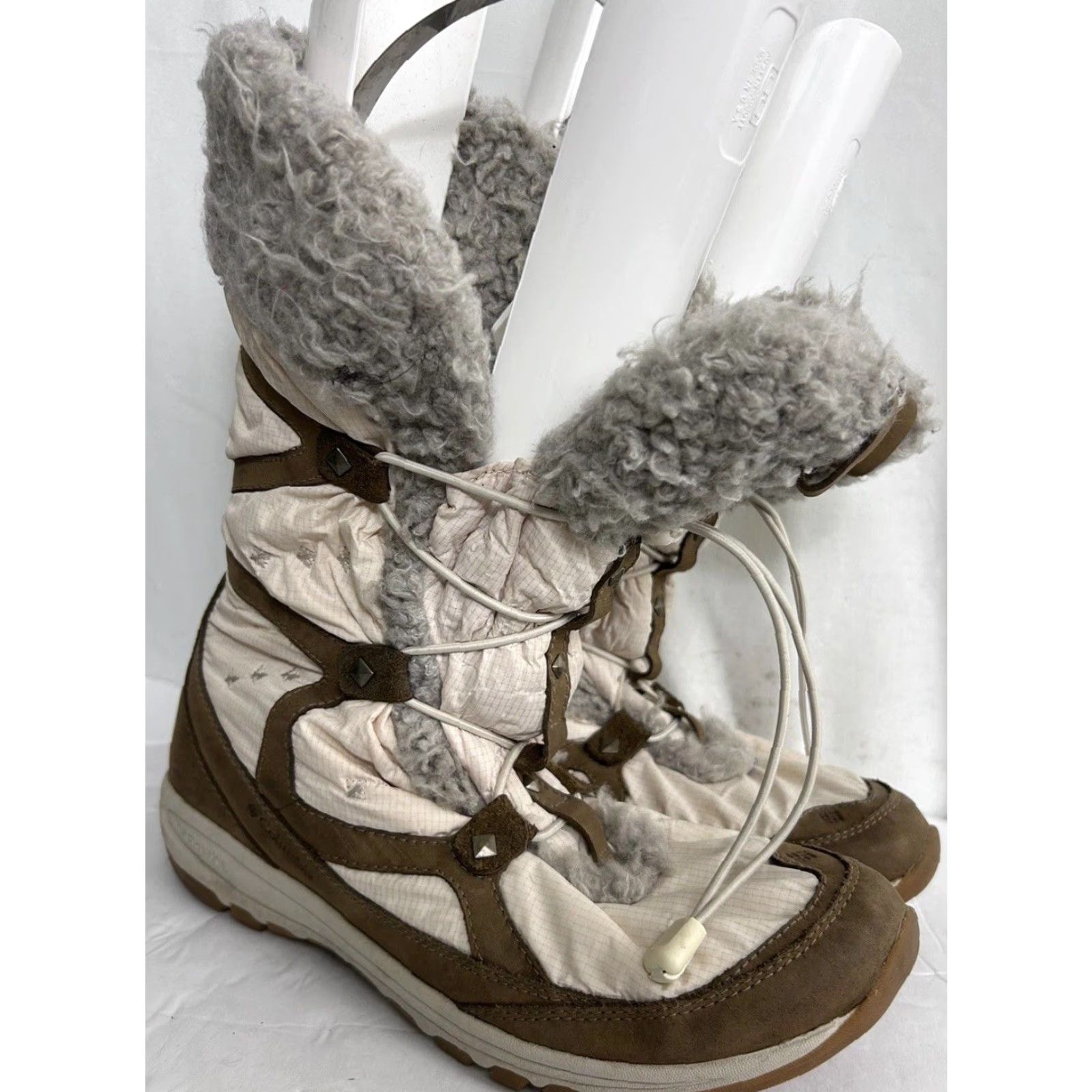 Vintage Columbia Boots Womens 10 Snow Boot Lined Brown White Faux Sherpa Outdoor Winter Hiking Womens Shoes Size US 10 / IT 40 - 2 Thumbnail
