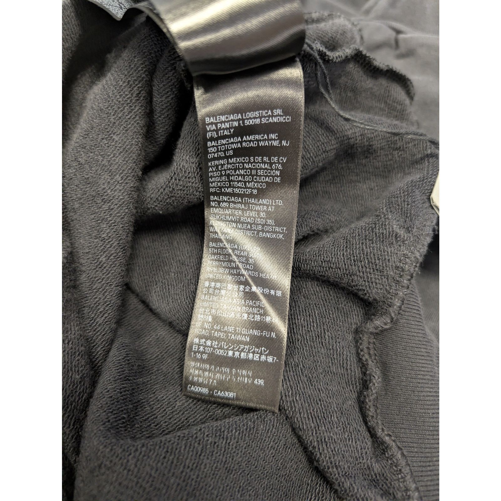 Balenciaga o1rshd1 3B Sports Icon Hoodie in Washed Dark Grey Size US S / EU 44-46 / 1 - 22 Thumbnail
