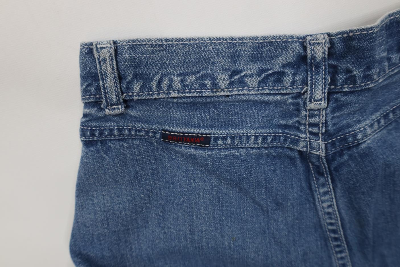 Vintage Vintage 80s 90s Streetwear Tapered Leg Denim Jeans Blue Size 26" / US 2 / IT 38 - 14 Thumbnail