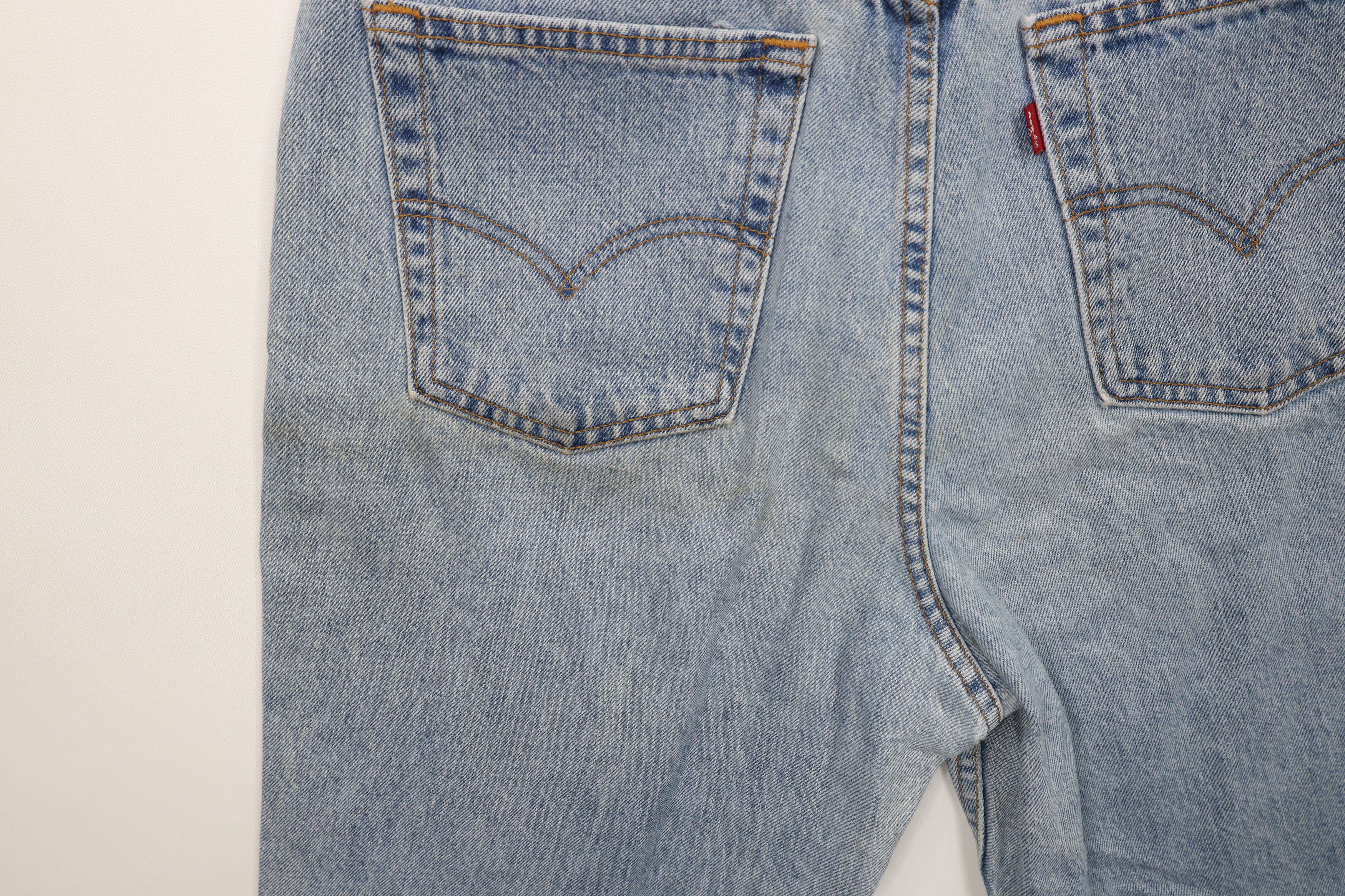 Levi's Vintage 90s Levis 521 Tapered Leg Fit Denim Jeans Blue Size US 32 / EU 48 - 13 Thumbnail