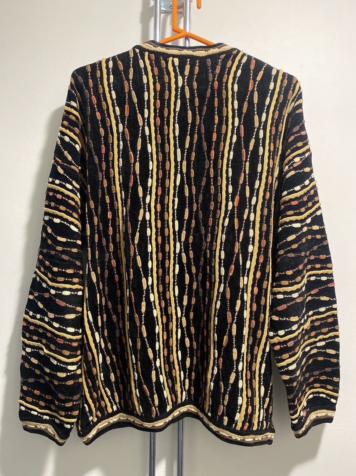 Tundra Canada Tundra Canada Coogi style sweater Size US XXL / EU 58 / 5 - 7 Thumbnail