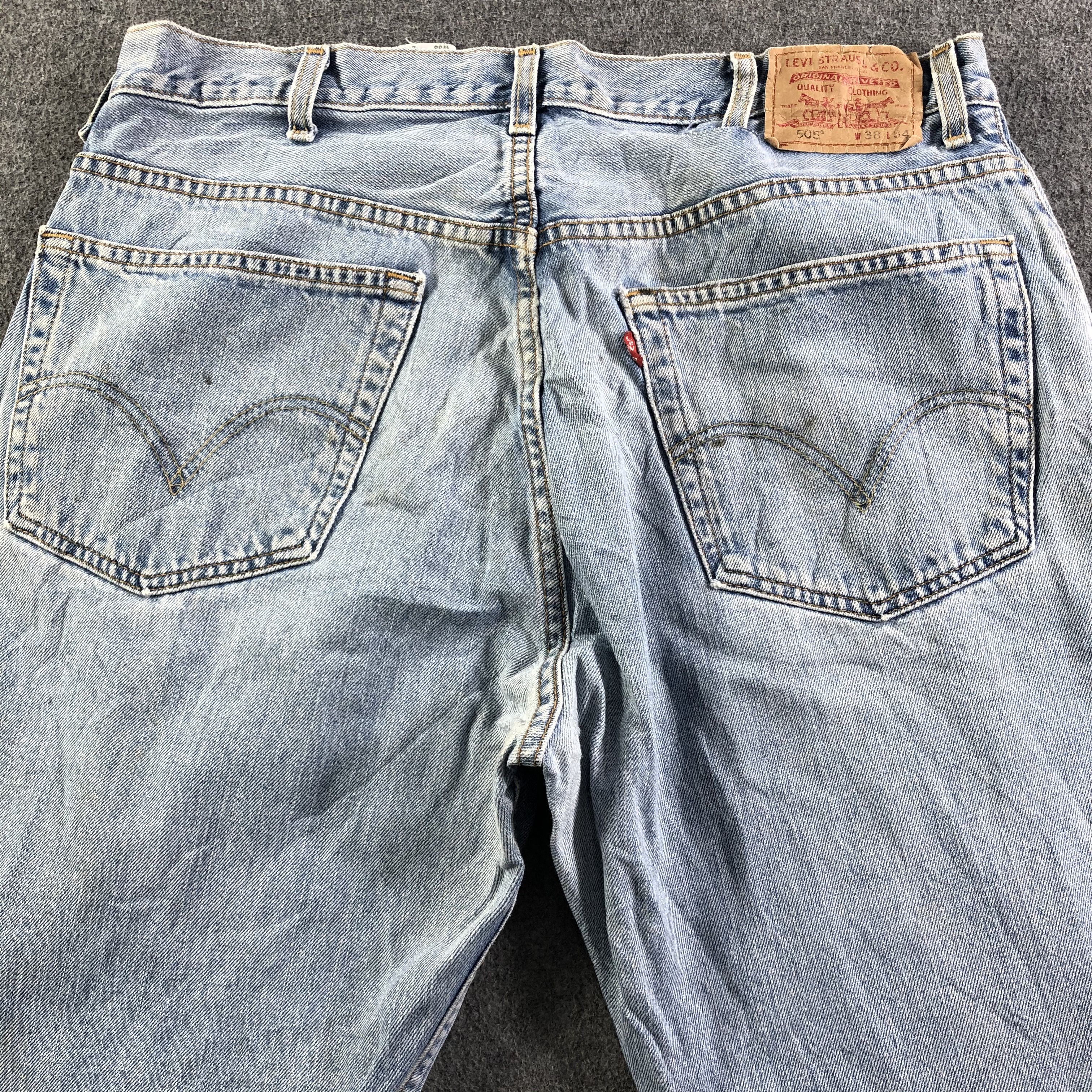 Levi's Vintage Blue Wash Levis 505 Jeans-J3177 Size US 37 - 4 Thumbnail