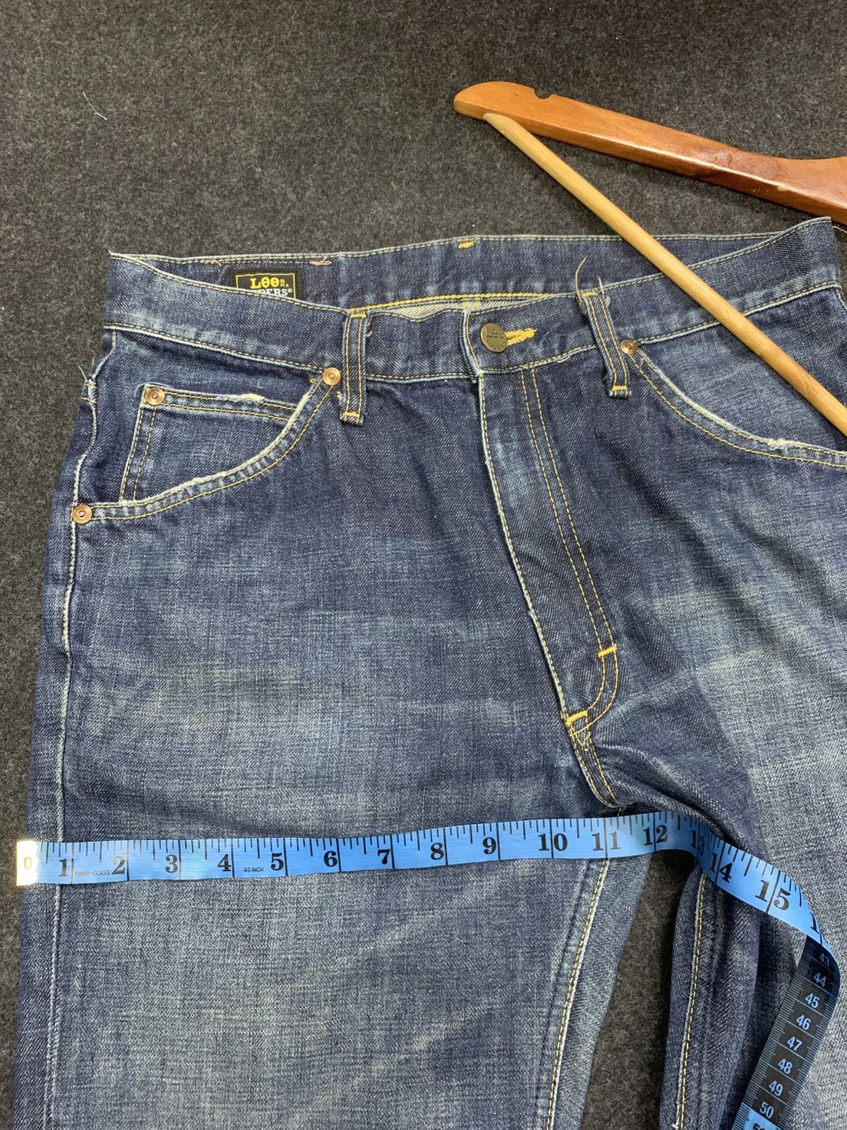 Lee 𝗙𝗟𝗔𝗥𝗘 LEE RIDERS FADE BLUE. Size US 30 / EU 46 - 5 Thumbnail