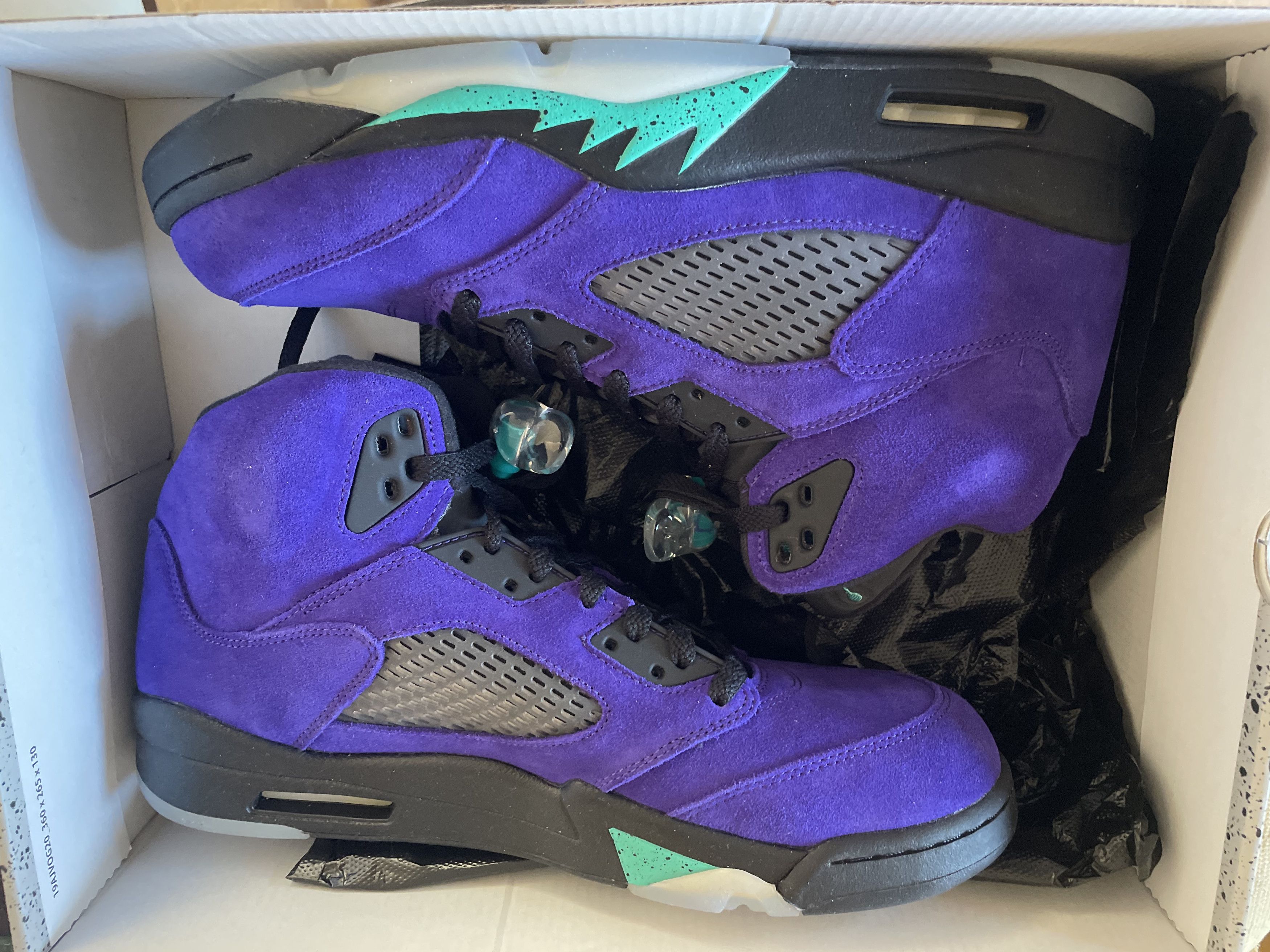 Jordan Brand Size 11 - Jordan 5 Retro Alternate Grape 2020 Size US 11 / EU 44 - 1 Thumbnail