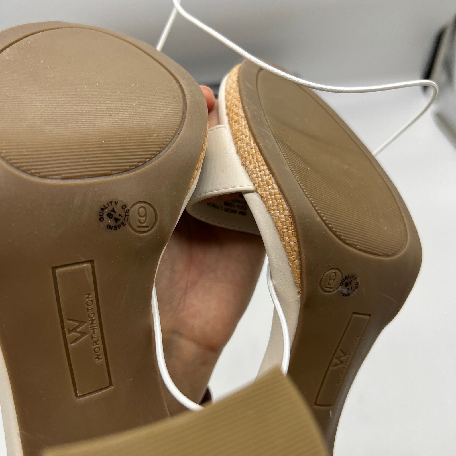 Other Worthington Womens Lynch Heeled Sandals Ivory Size US 9 / IT 39 - 9 Thumbnail