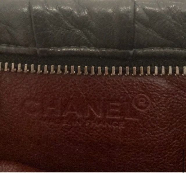 Chanel 2002 Chanel Lambskin Leather Clutch Purse Bag Silver Chain Size ONE SIZE - 9 Thumbnail