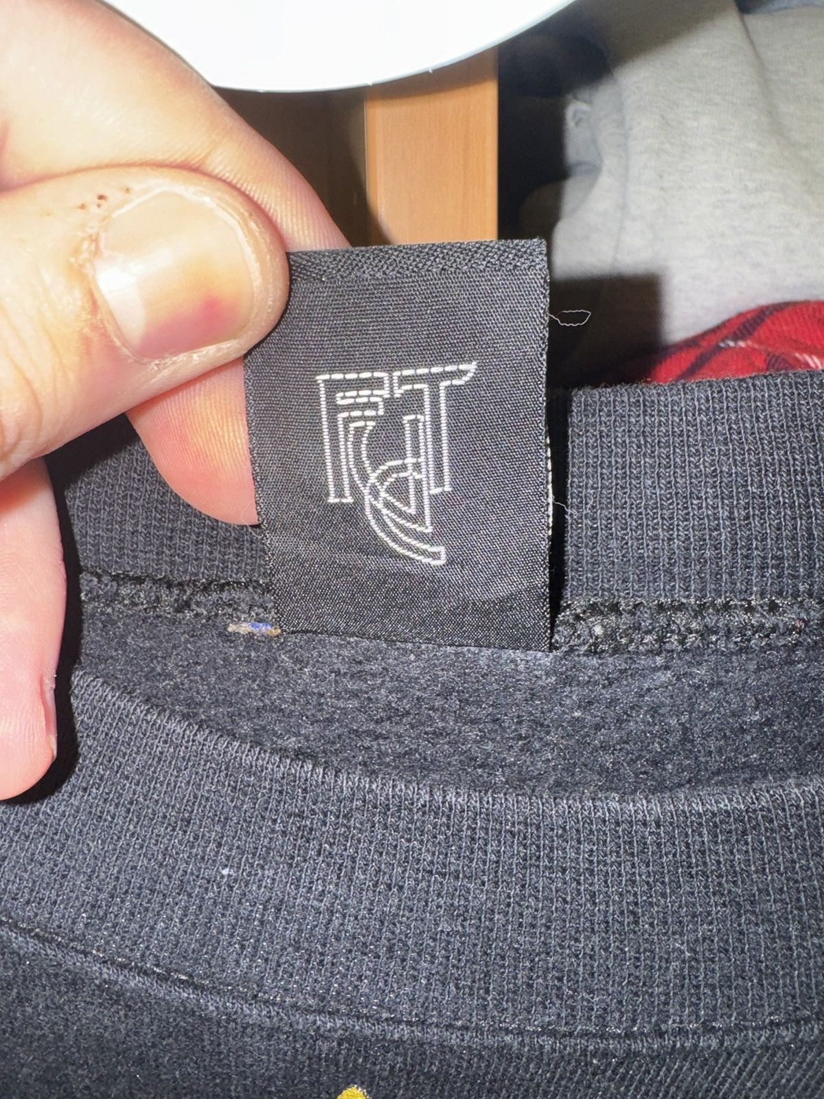FUCT FUCT SKATEBOARDS X LV DESIGN GOLD CREWNECK 90S RARE Size US L / EU 52-54 / 3 - 5 Thumbnail