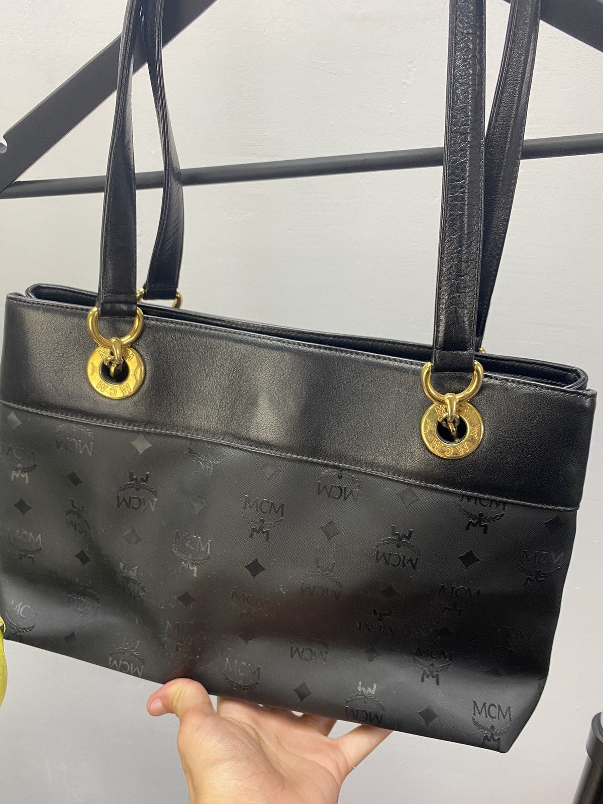 Japanese Brand × MCM MCM Tote Bag Vintage Leather Bag Made in Germany Size ONE SIZE - 11 Thumbnail