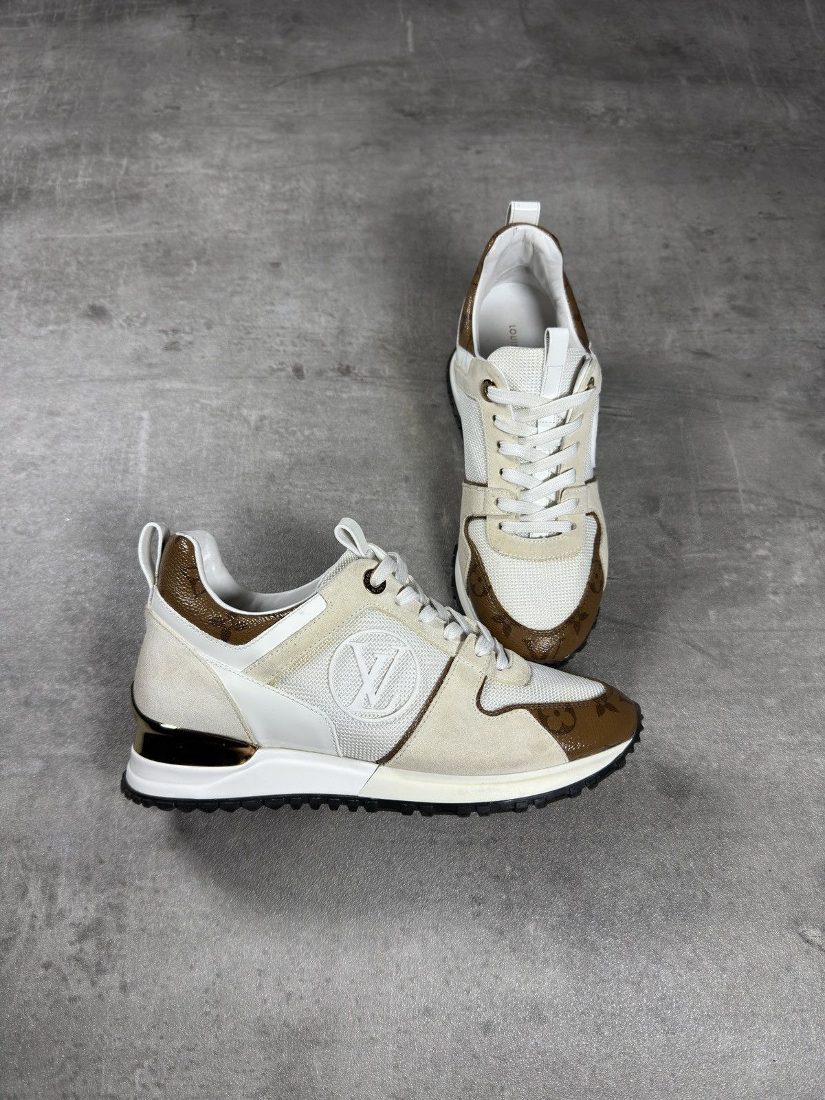 Louis Vuitton Louis Vuitton Run Away Sneakers – Cream / Brown Size US 5 / EU 37 - 3 Thumbnail