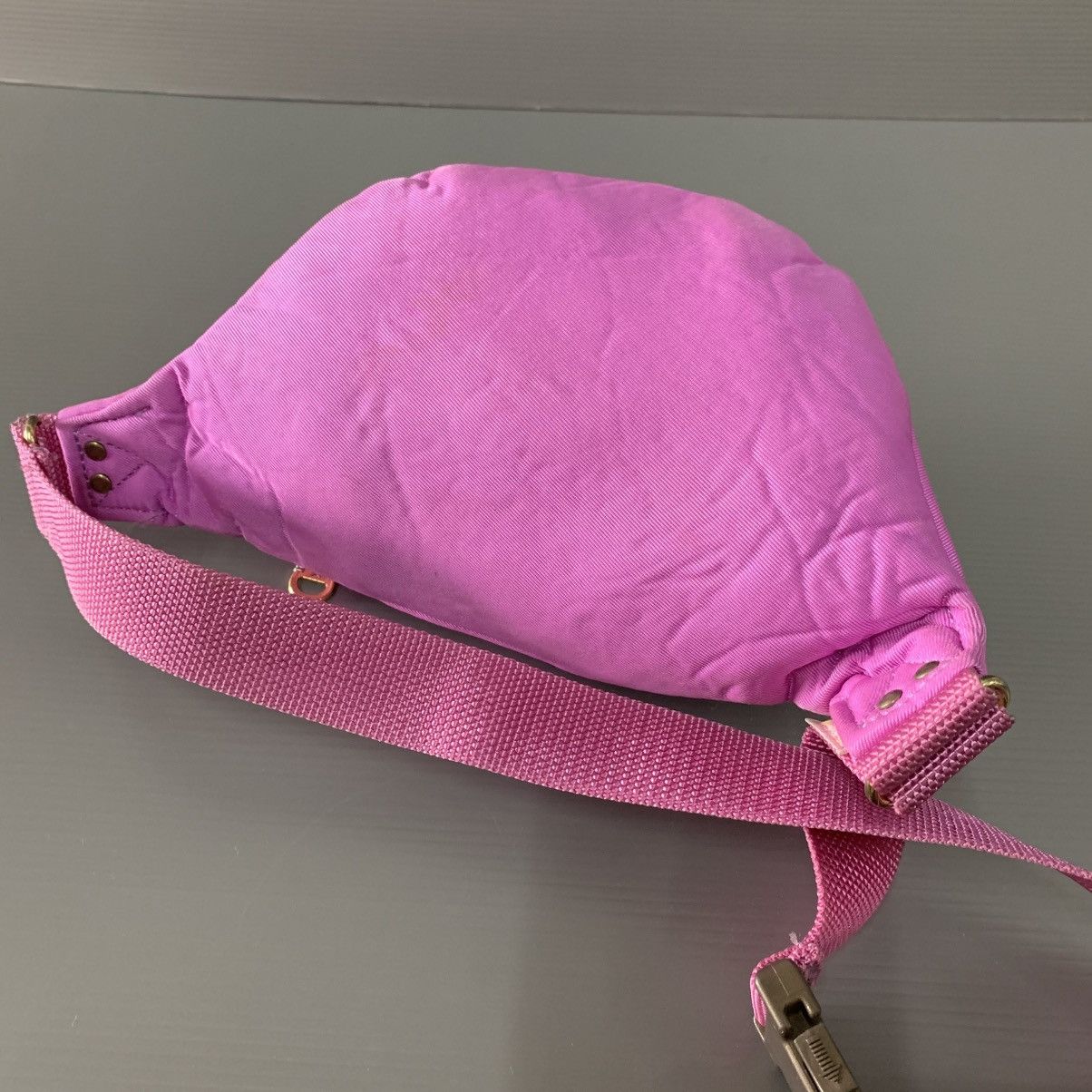 Ellesse 🔥‼️HOT ITEM‼️🔥Authentic Ellesse Pink Belt Bag Size ONE SIZE - 9 Thumbnail
