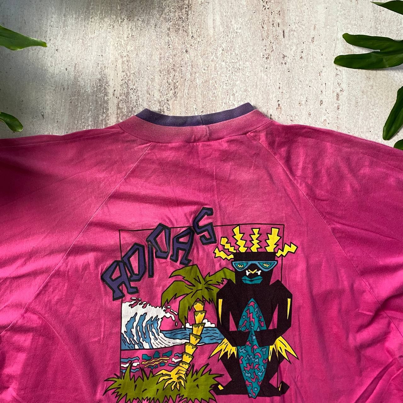 Adidas VINTAGE 90S ADIDAS E AMAZING RARE SURF T SHIRT 132 Size US XL / EU 56 / 4 - 6 Thumbnail
