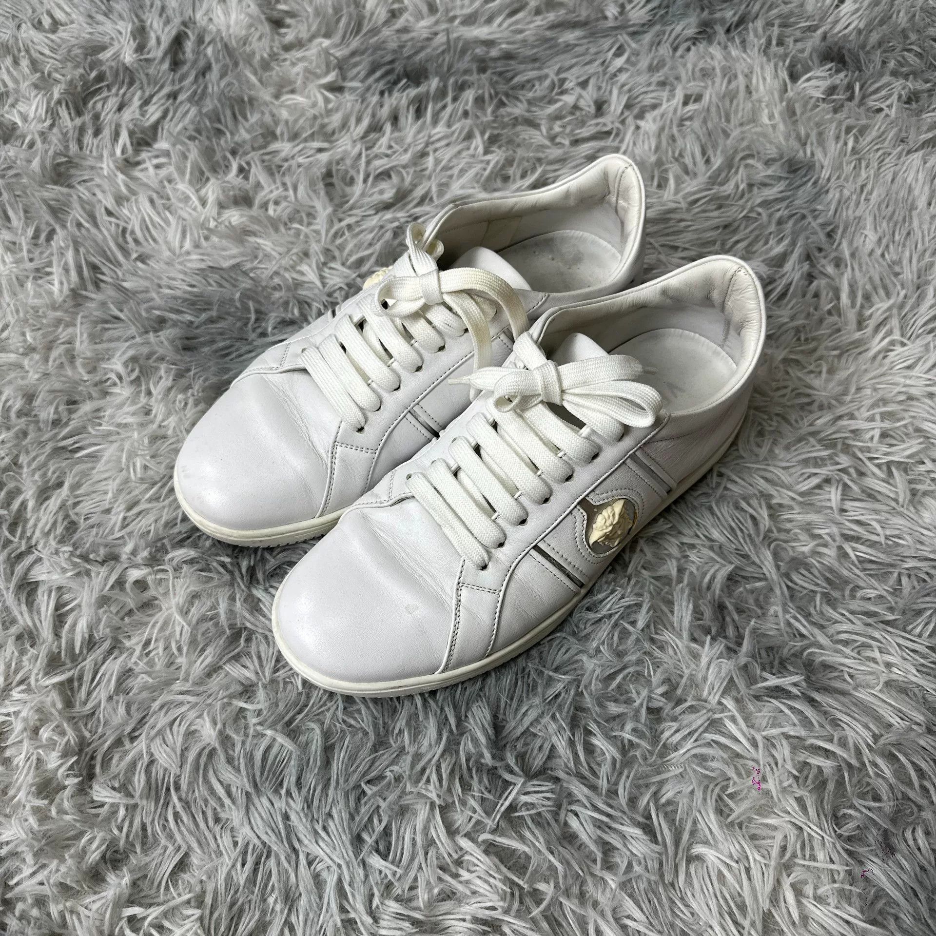 Versace Versace Shoes Low Top High Top Size US 10 / EU 43 - 1 Thumbnail