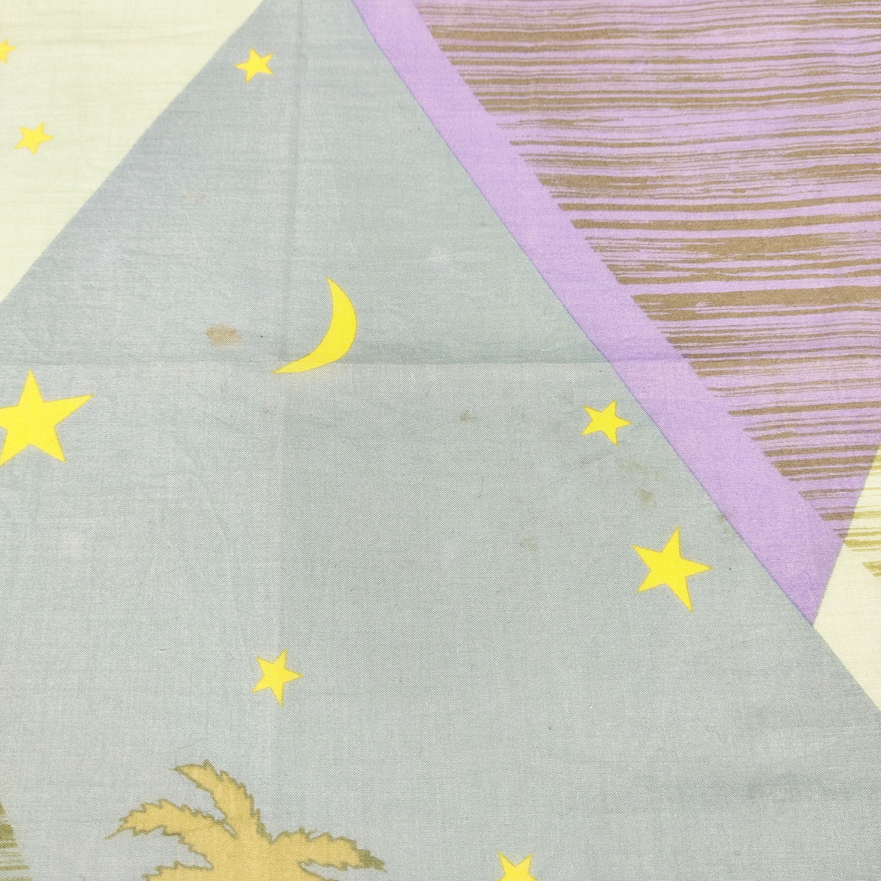 Vintage Yukiko Hanai Handkerchief / Neckerchief / Bandana FZ658 Size ONE SIZE - 6 Thumbnail