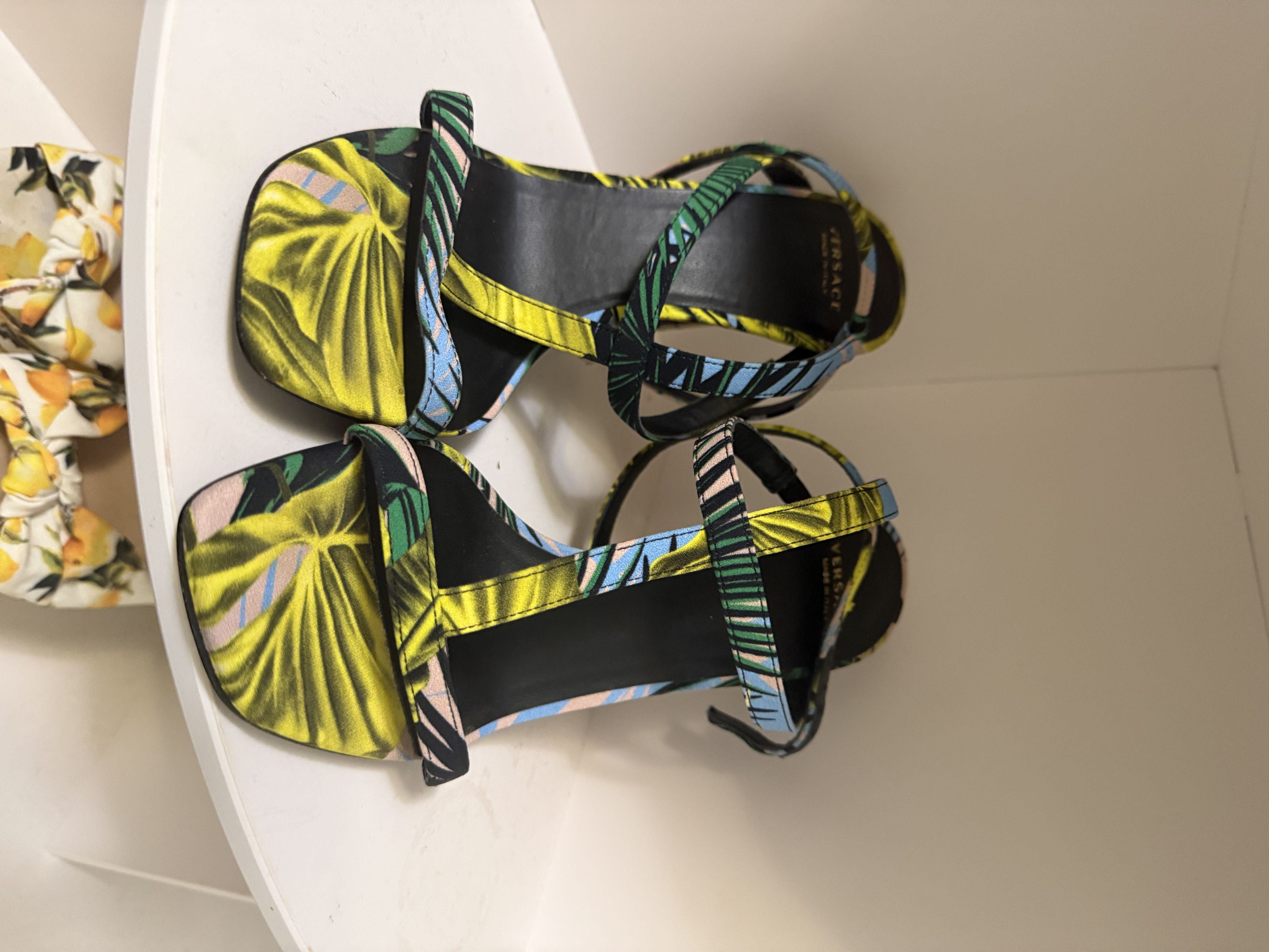 Versace blue and gold Size US 6 / IT 36 - 1 Thumbnail