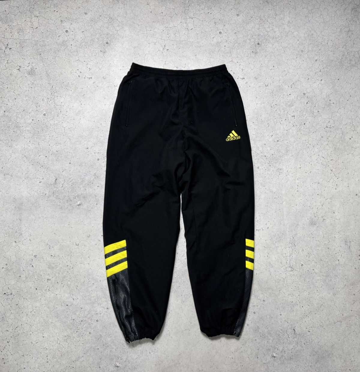 Adidas Adidas Vintage 90’s Nylon Track Suit Jacket And Pants Y2K Size US L / EU 52-54 / 3 - 11 Thumbnail