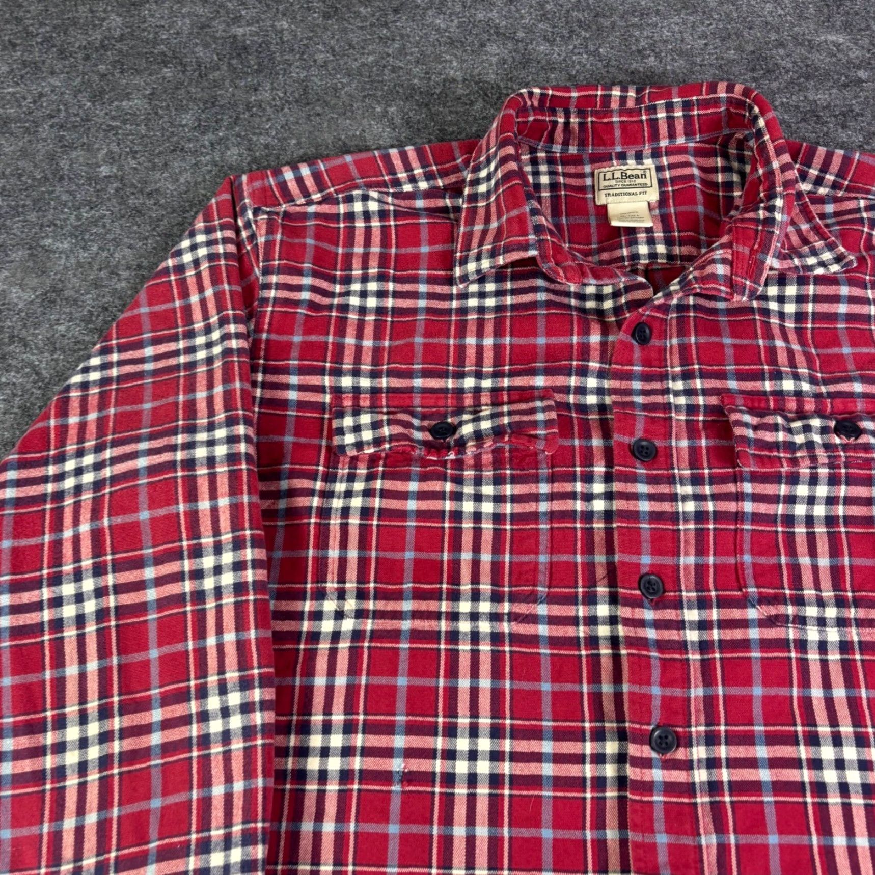 Vintage LL Bean Mans XL Tall Red Plaid Flannel Shirt Cotton 277982 90s Size US XL / EU 56 / 4 - 6 Thumbnail