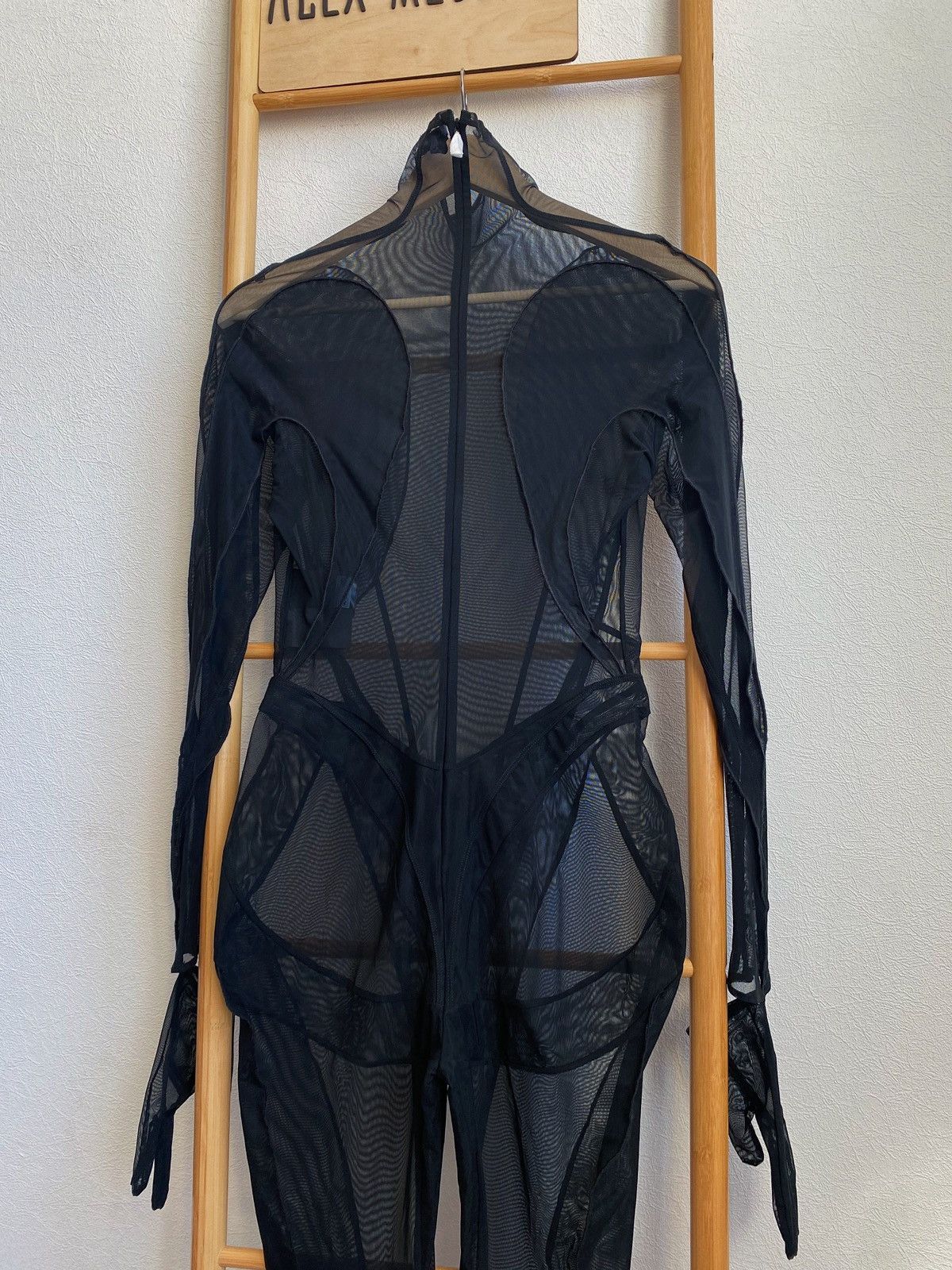 Mugler Mugler x H&M Spiral Panel Catsuit Size M Size M / US 6-8 / IT 42-44 - 16 Thumbnail