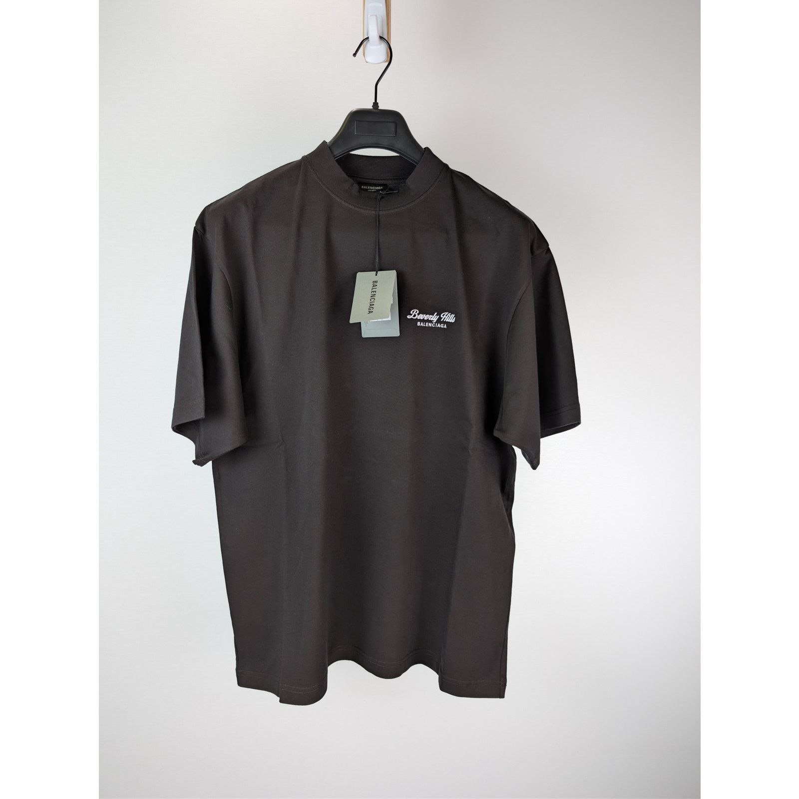 Balenciaga o1rshd1 Beverly Hills Vintage Jersey T-Shirt in Washed Black Size US S / EU 44-46 / 1 - 1 Thumbnail